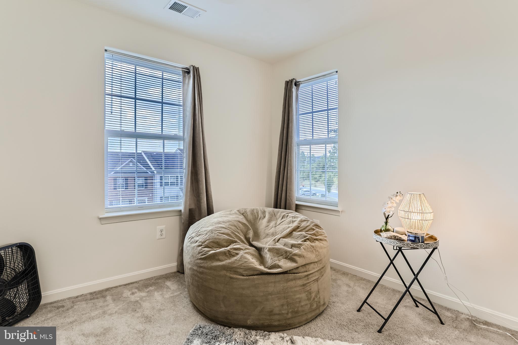 ROSEDALE - Residential