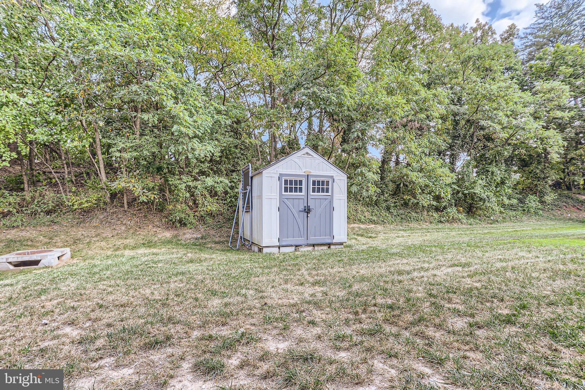 ROSEDALE - Residential