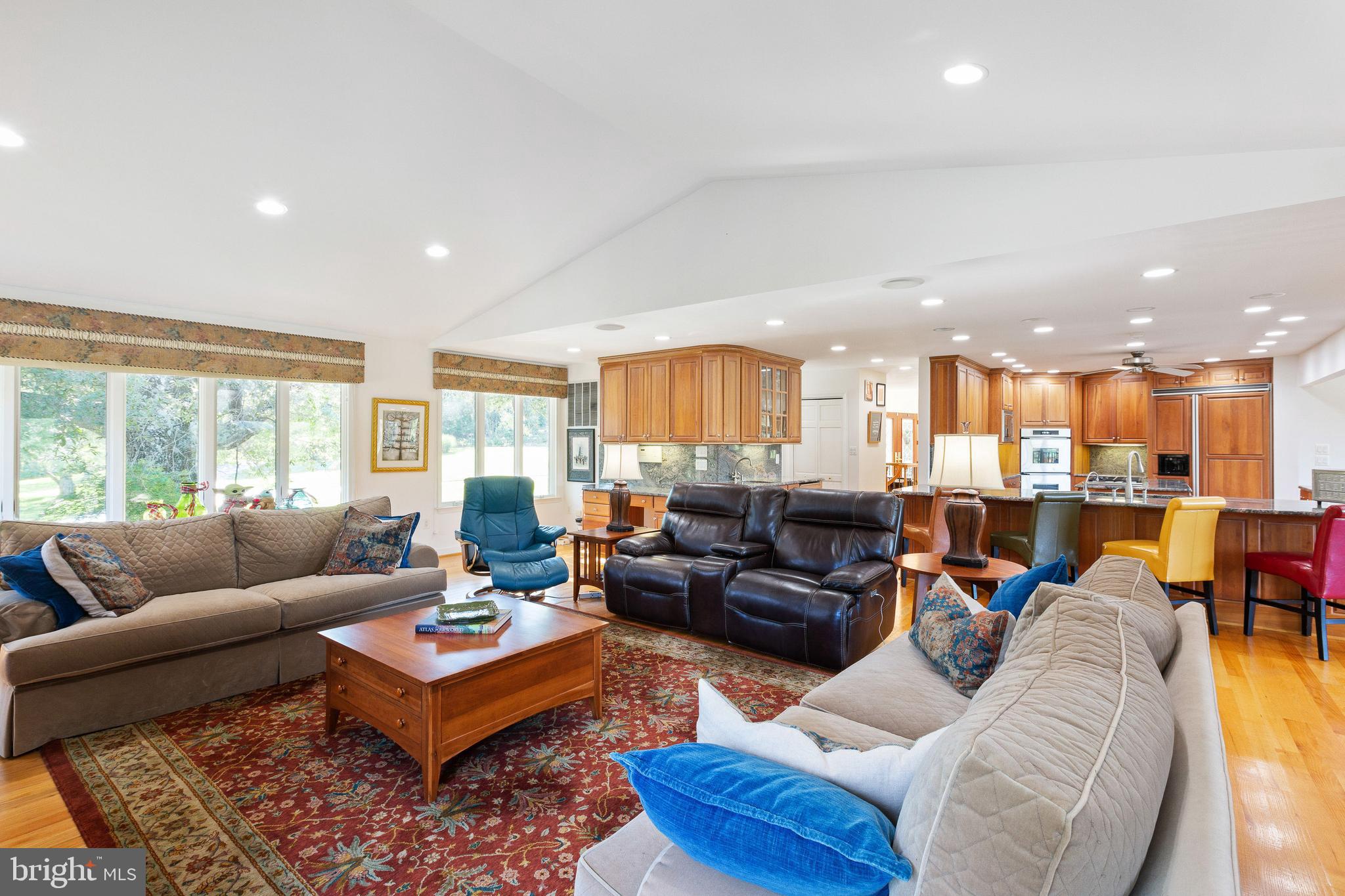 EVERGREEN FARM - Residential