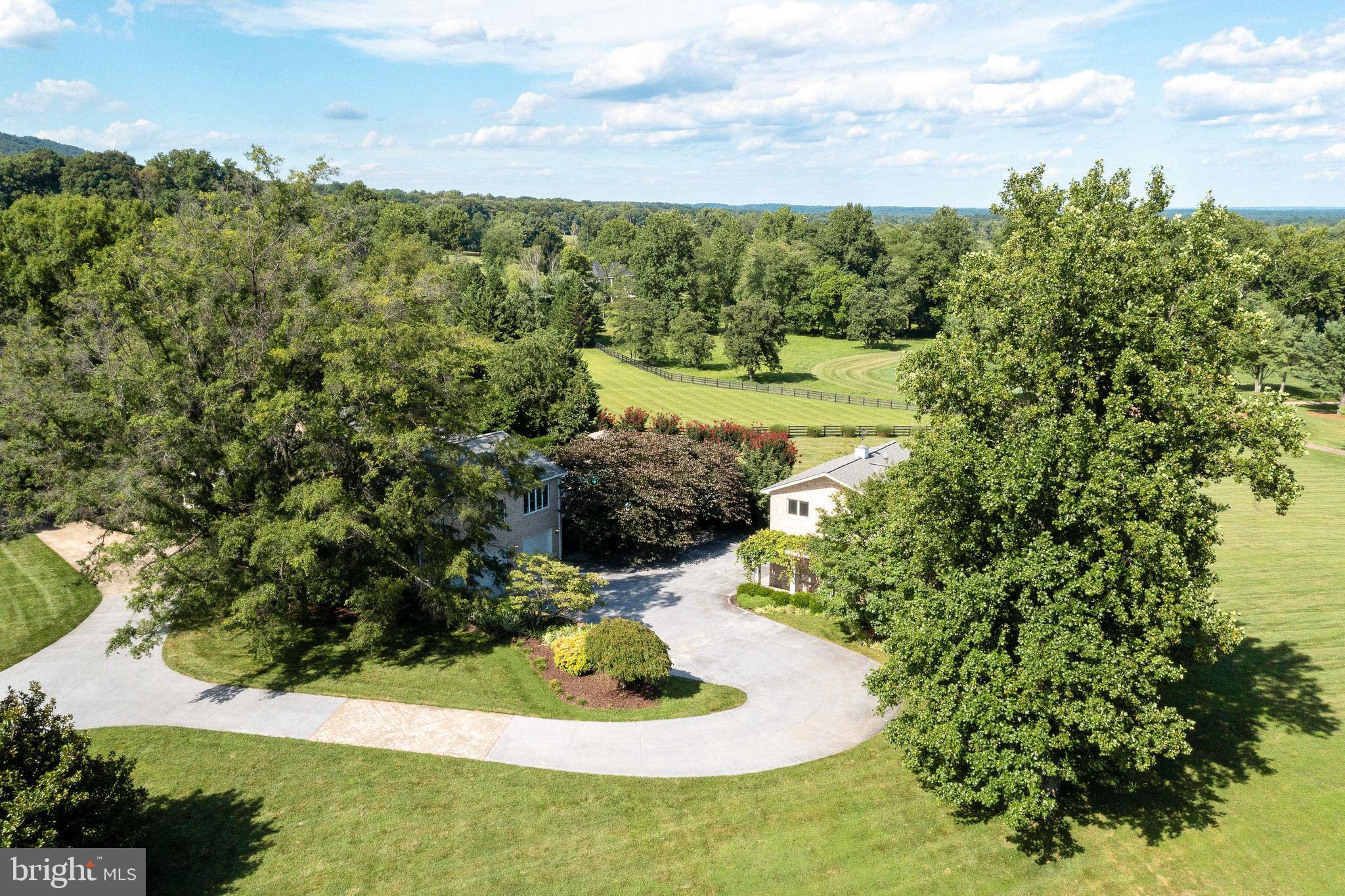 EVERGREEN FARM - Residential