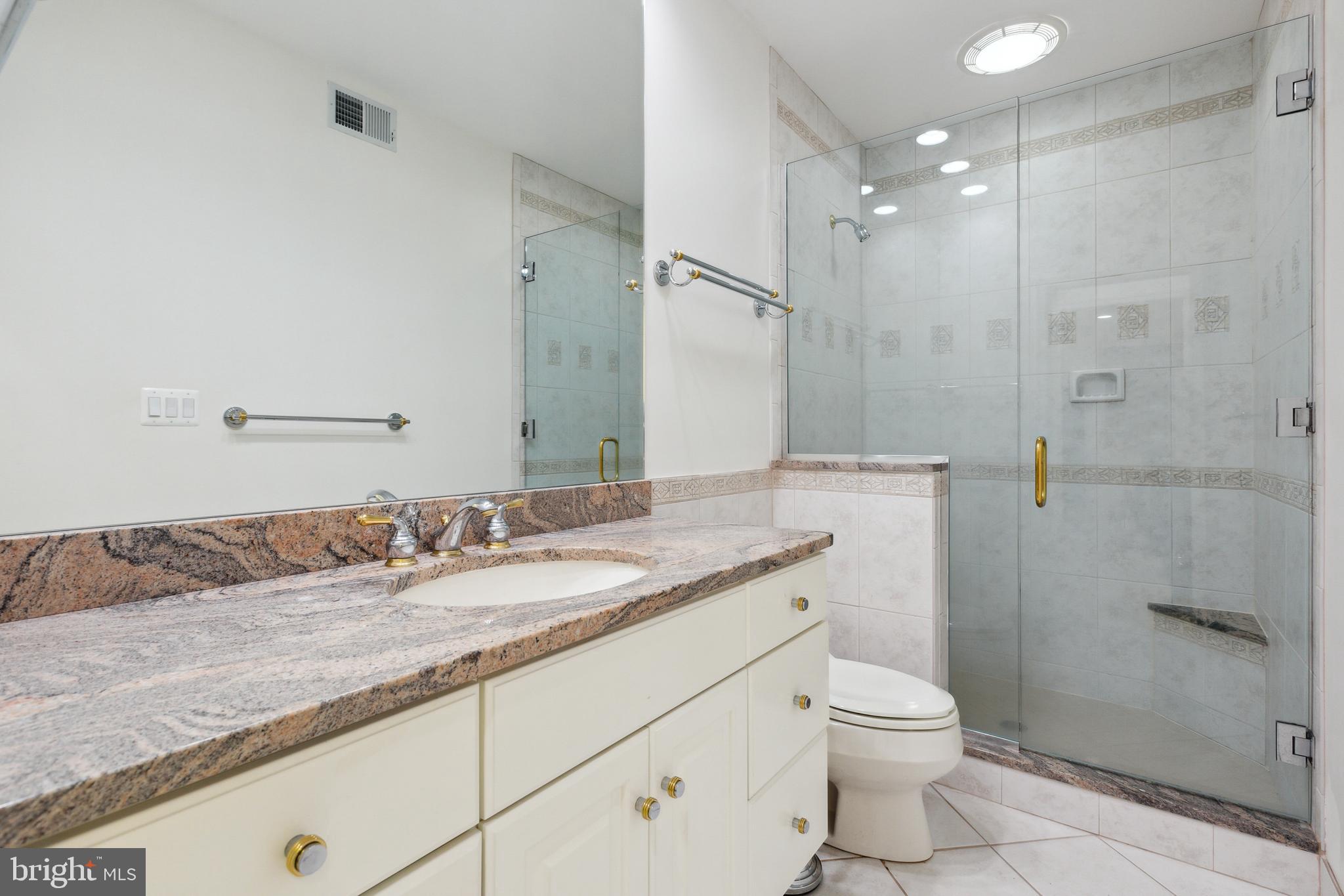 EVERGREEN FARM - Residential