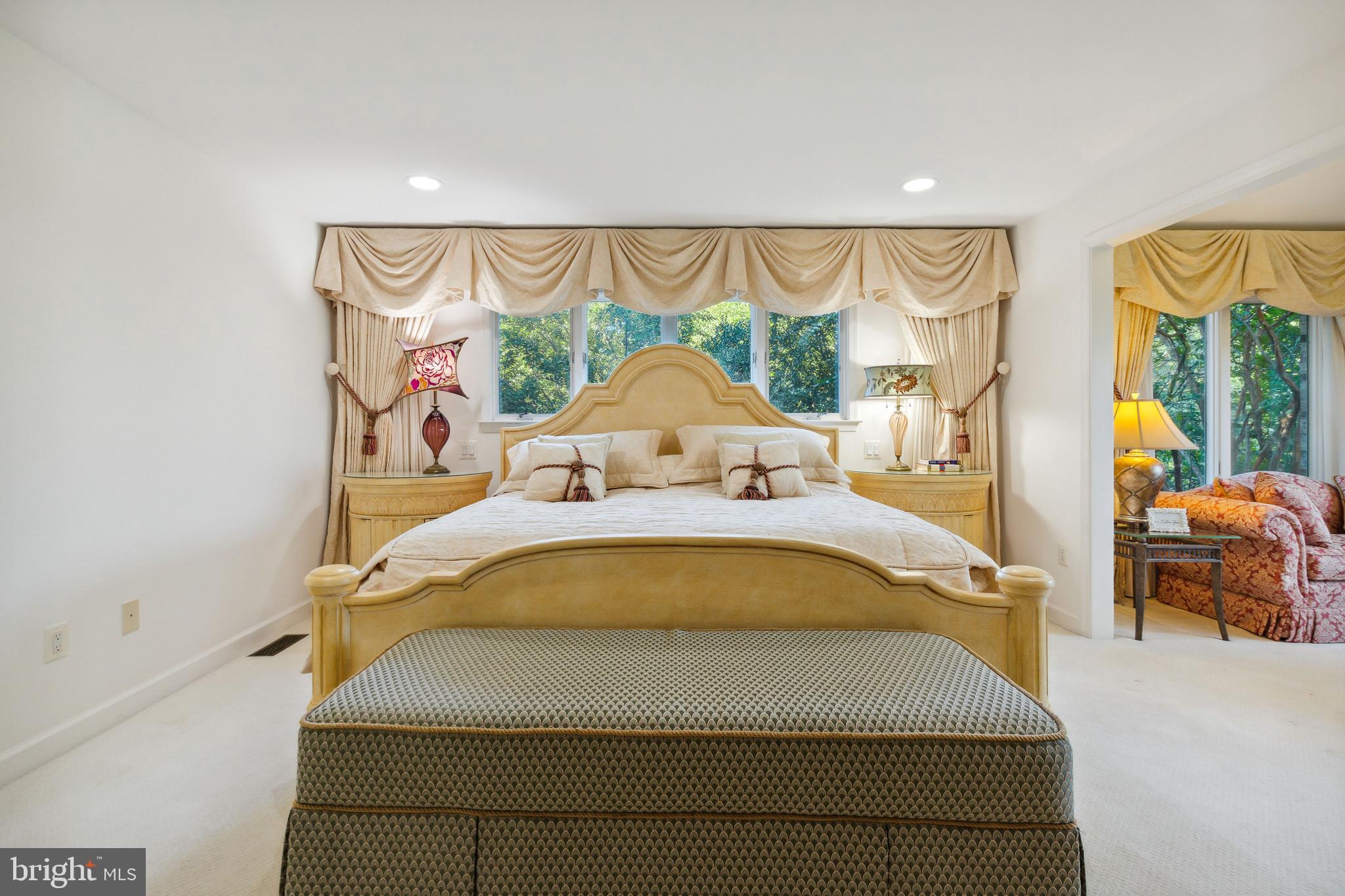 EVERGREEN FARM - Residential