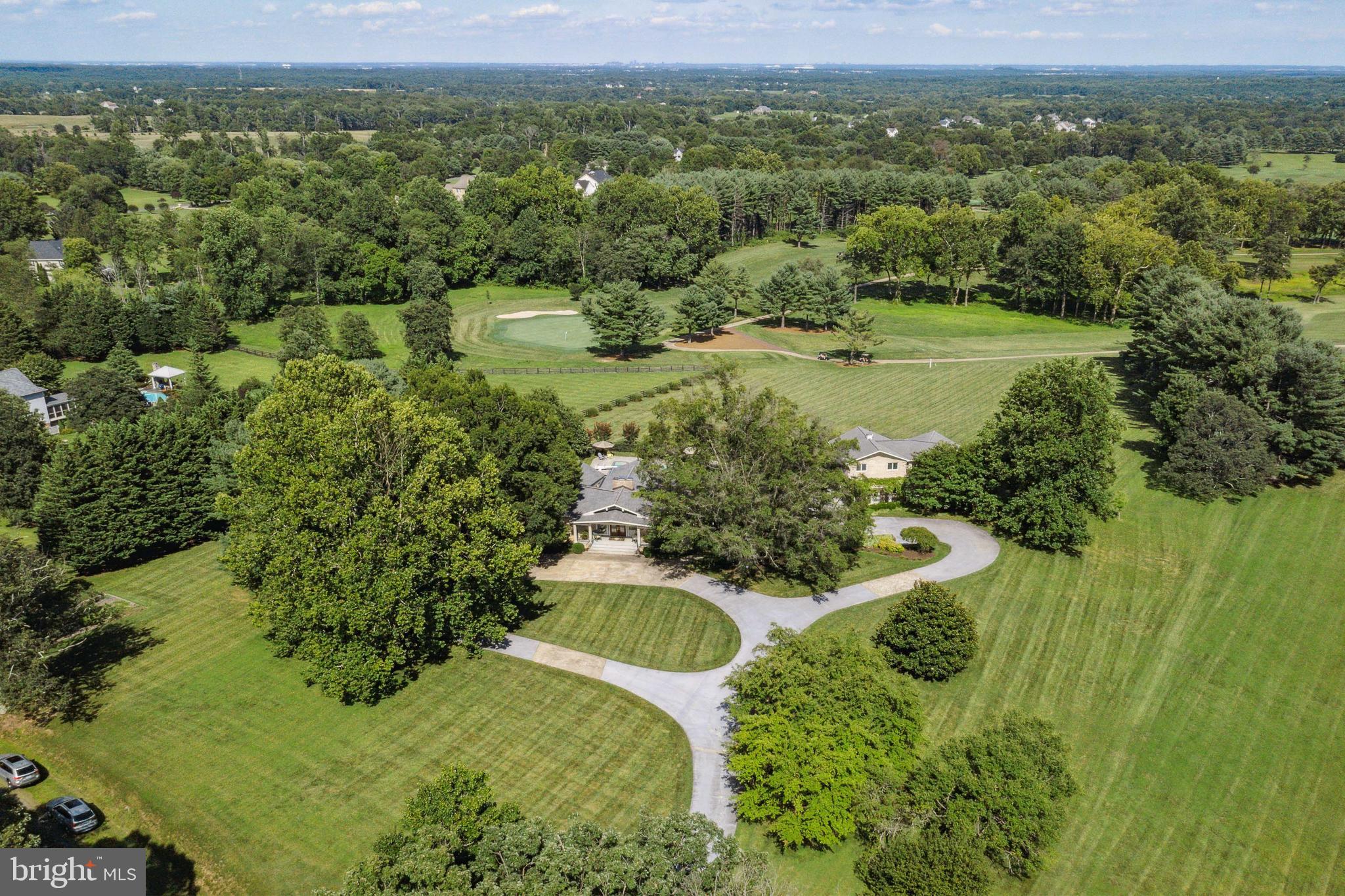 EVERGREEN FARM - Residential
