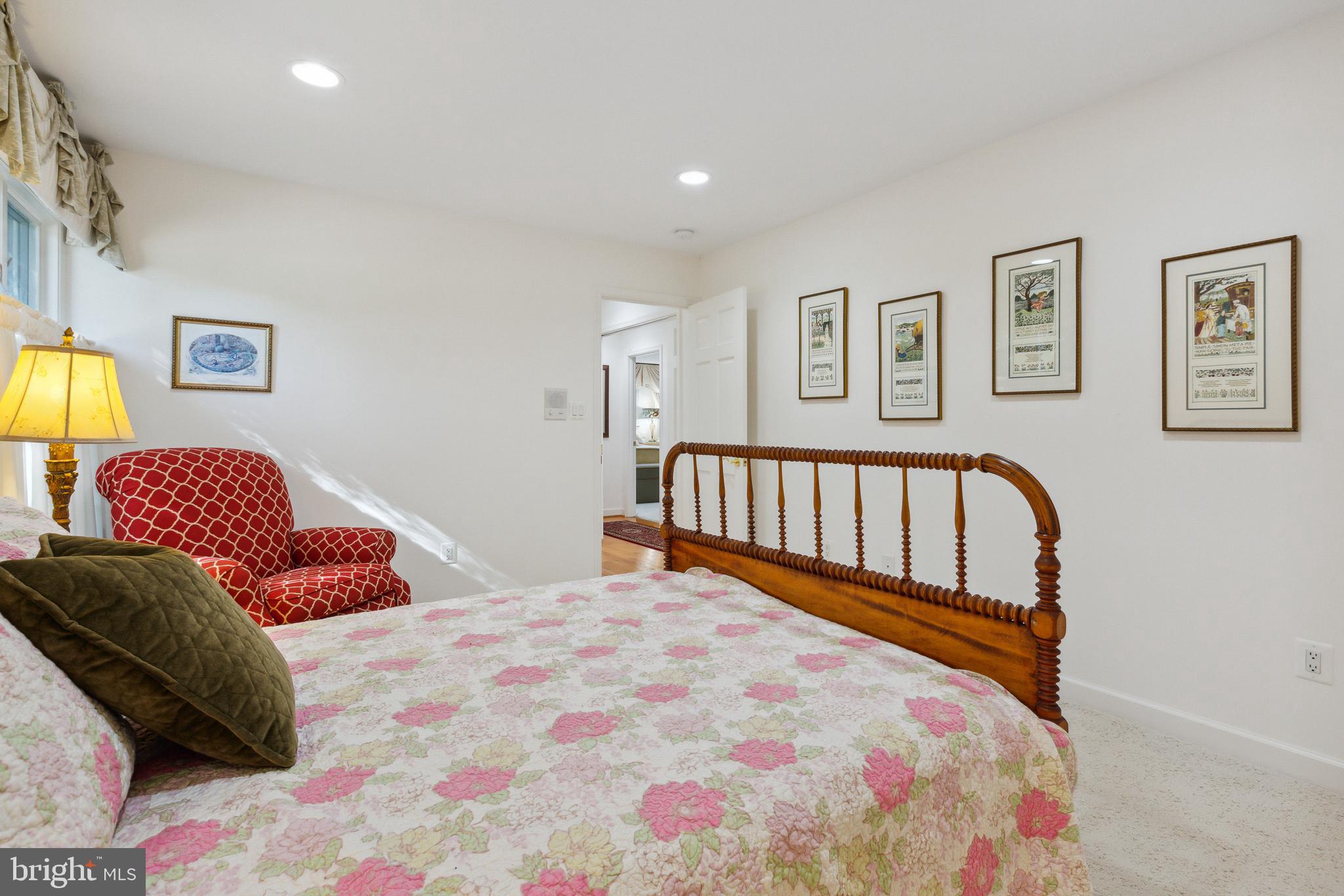 EVERGREEN FARM - Residential