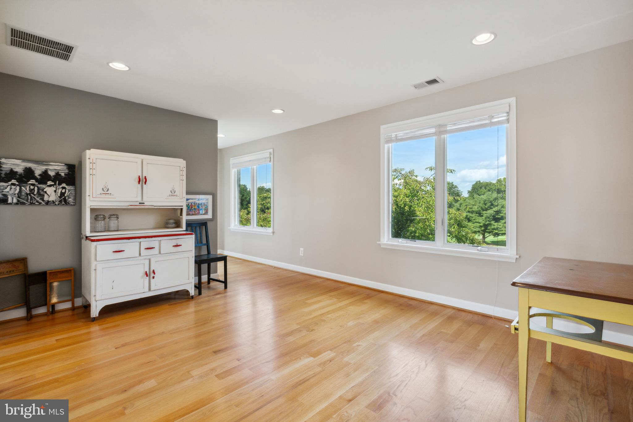 EVERGREEN FARM - Residential