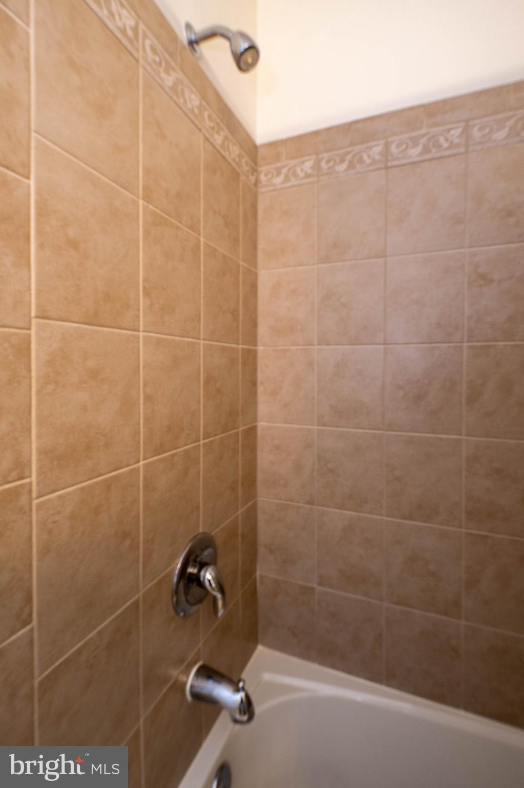 WINDSOR AT PERRY HALL FARMS - Residential