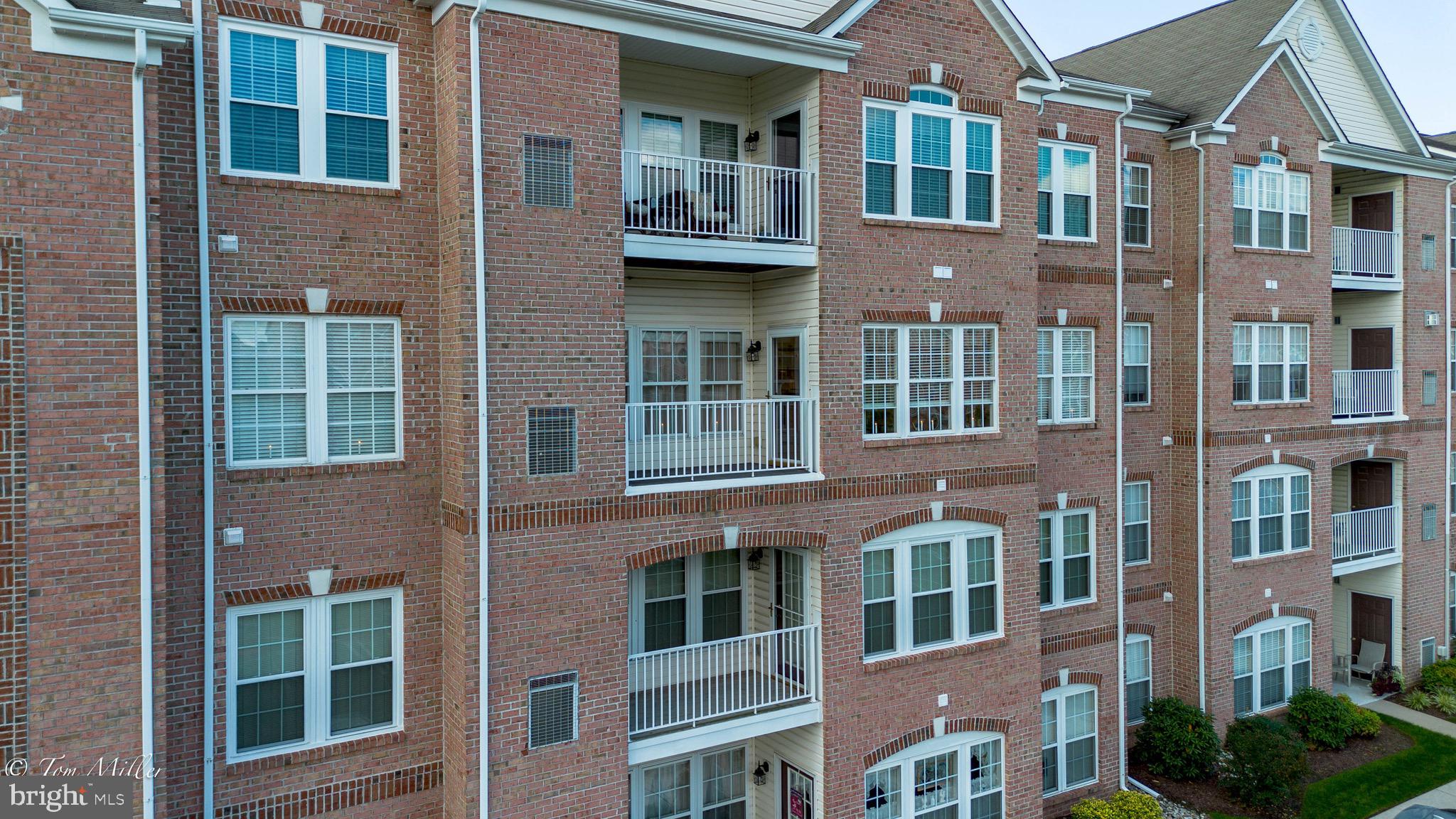 WINDSOR AT PERRY HALL FARMS - Residential