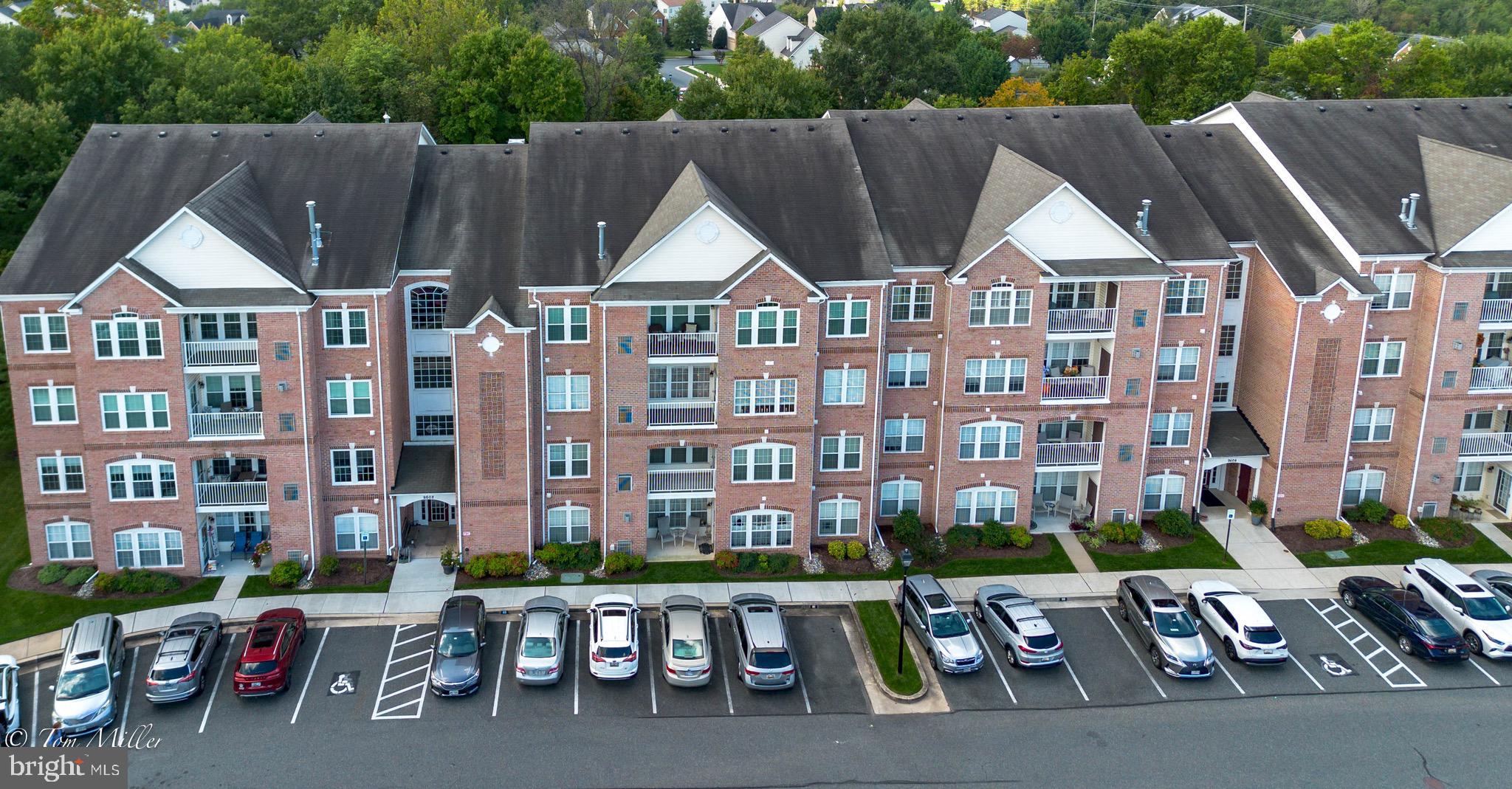 WINDSOR AT PERRY HALL FARMS - Residential