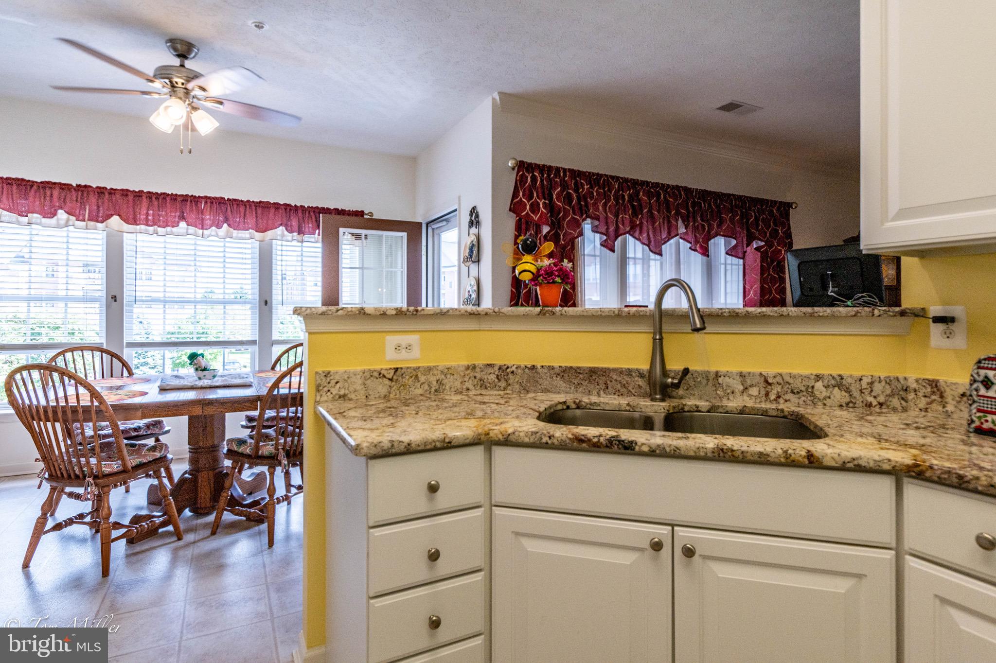 WINDSOR AT PERRY HALL FARMS - Residential