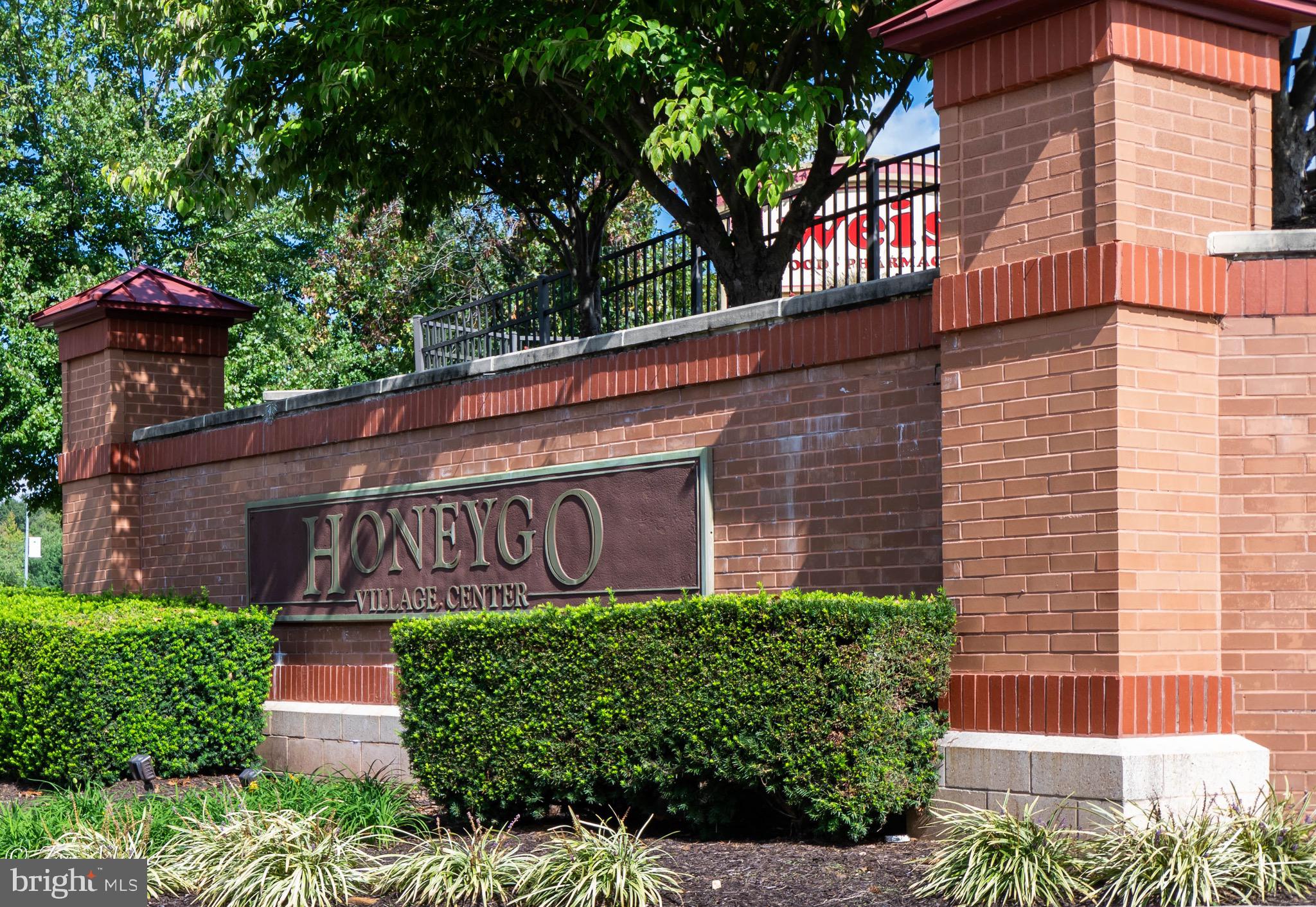 WINDSOR AT PERRY HALL FARMS - Residential