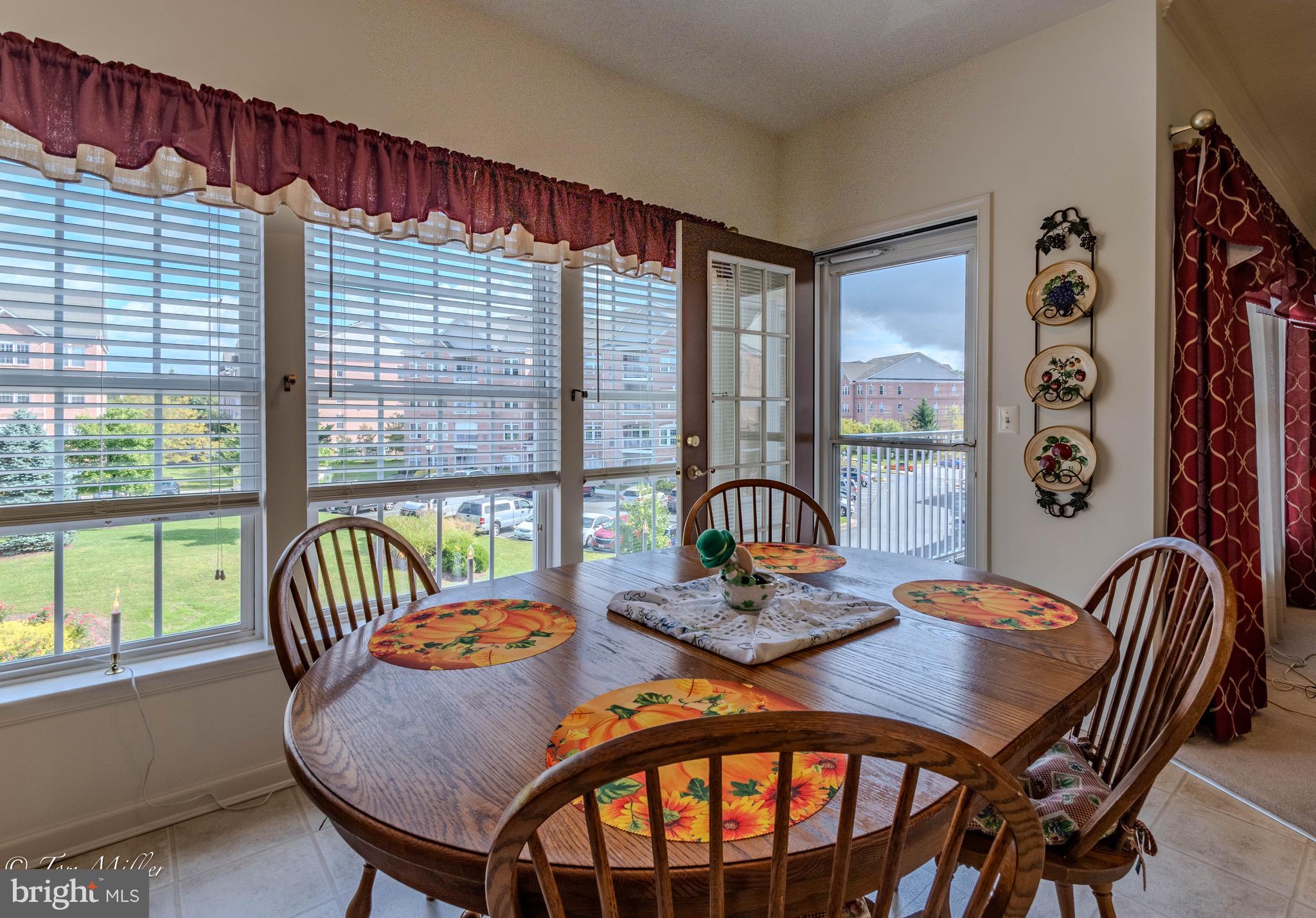 WINDSOR AT PERRY HALL FARMS - Residential