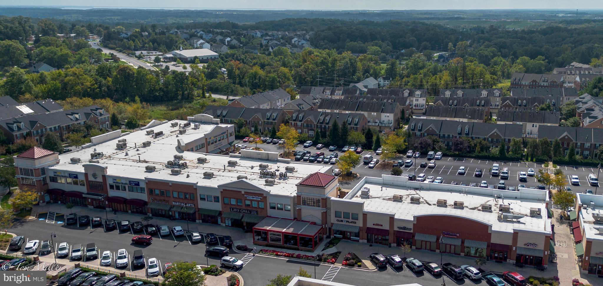 WINDSOR AT PERRY HALL FARMS - Residential