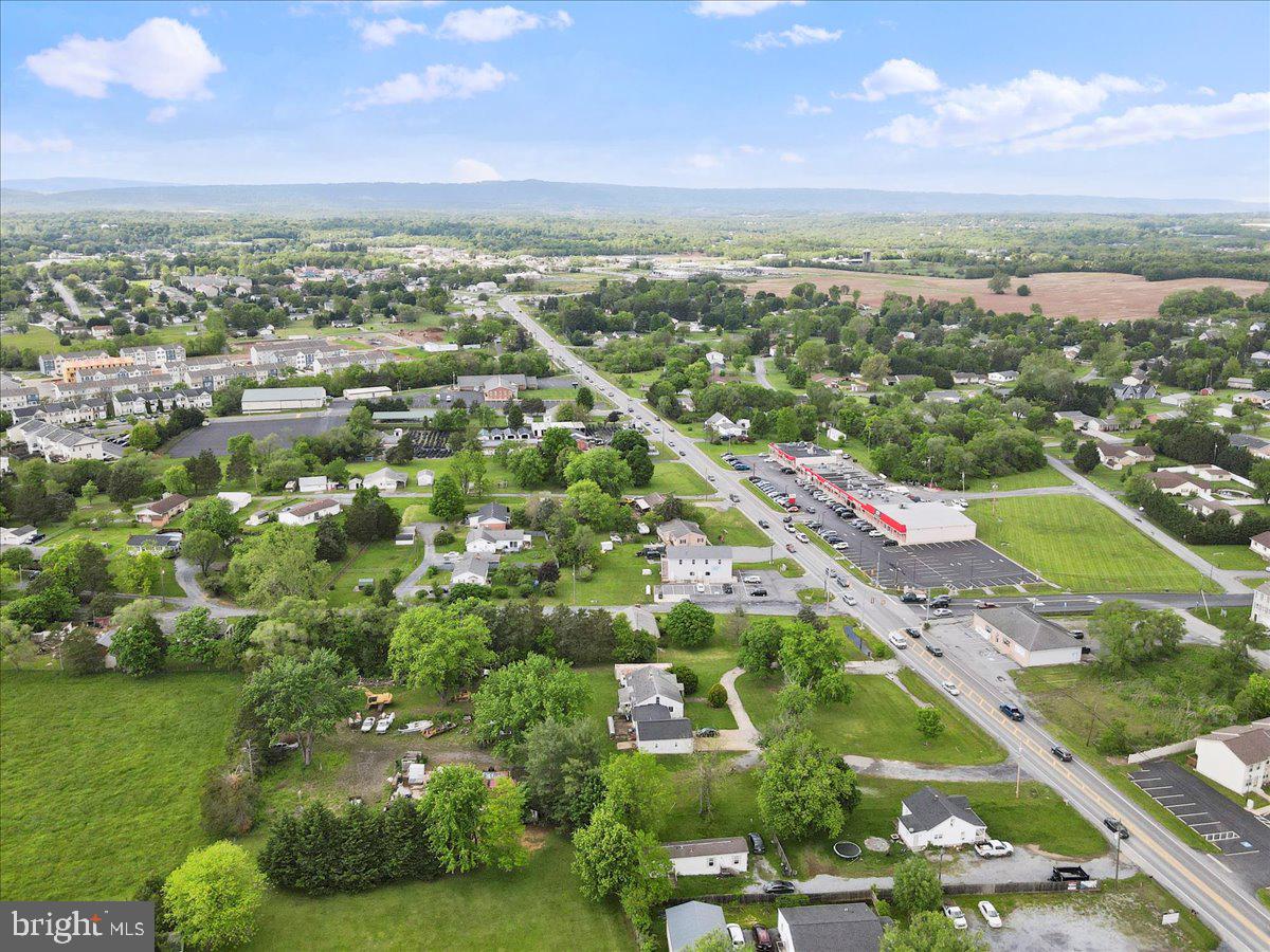 870 MIDDLEWAY PIKE