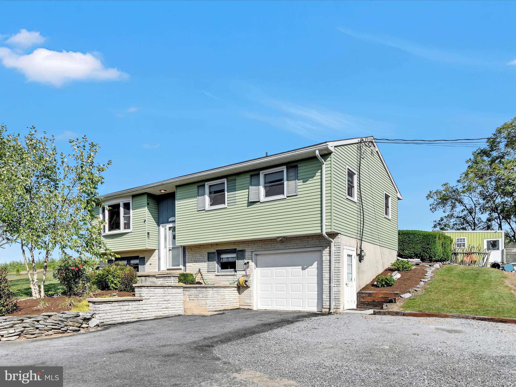 1009 TULPEHOCKEN ROAD