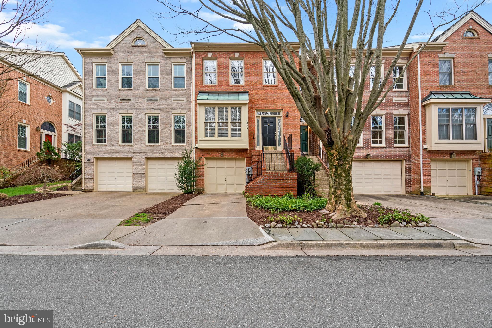 BELLS MILL SPRINGS - Residential Lease