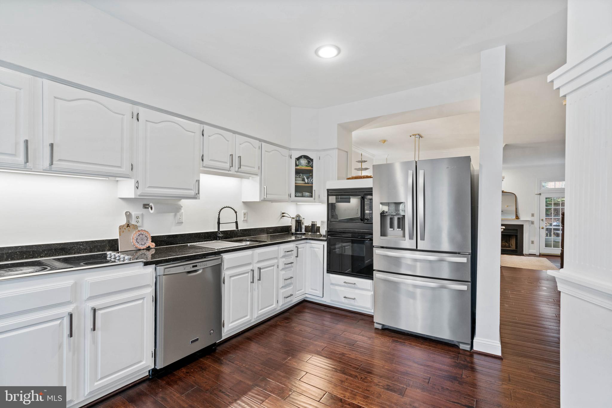 BELLS MILL SPRINGS - Residential Lease