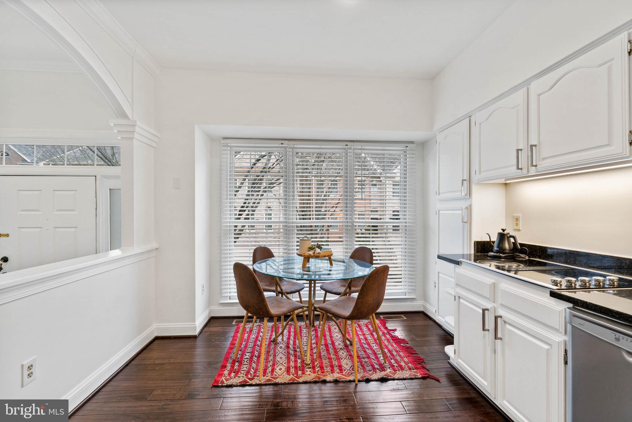 BELLS MILL SPRINGS - Residential Lease