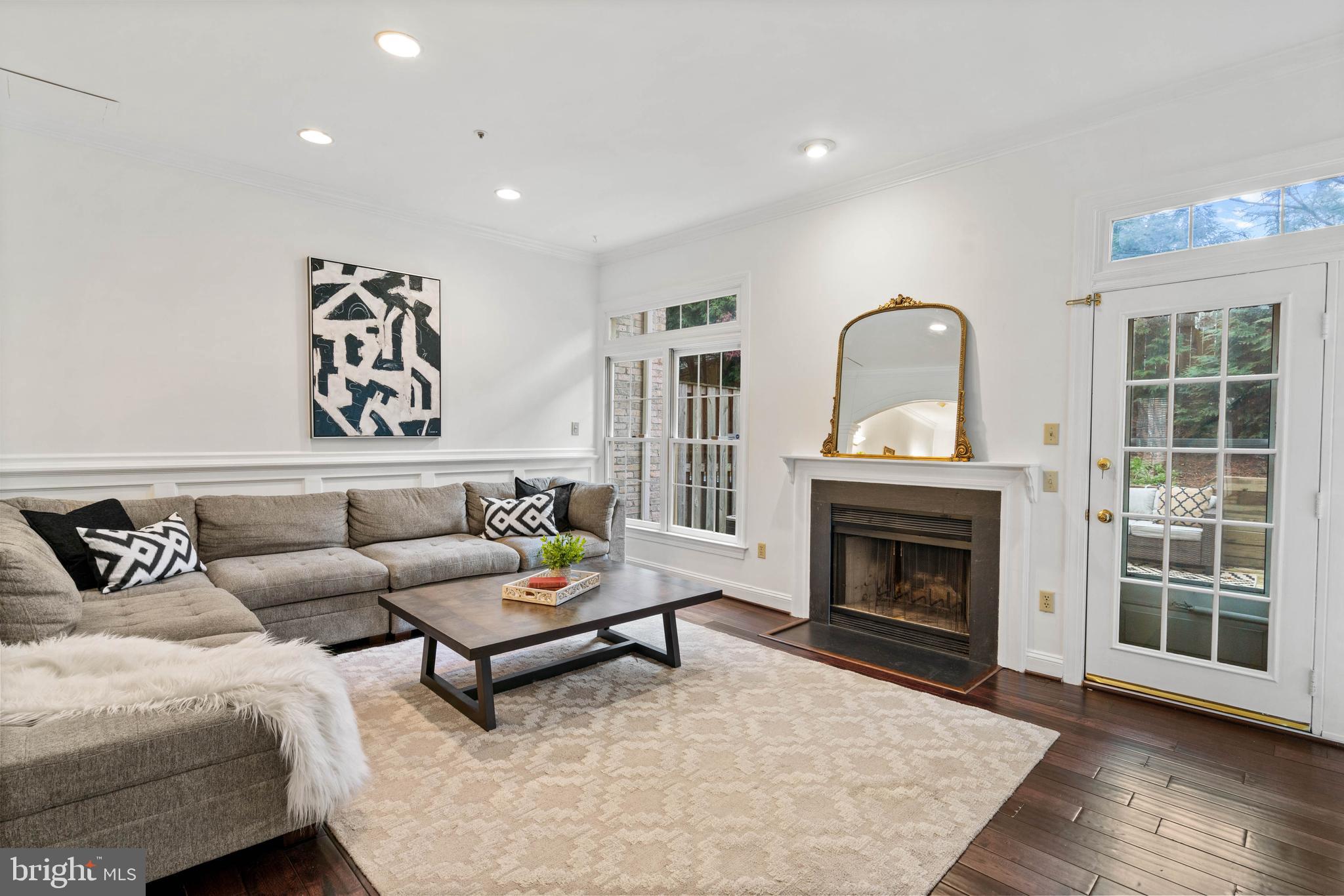 BELLS MILL SPRINGS - Residential Lease