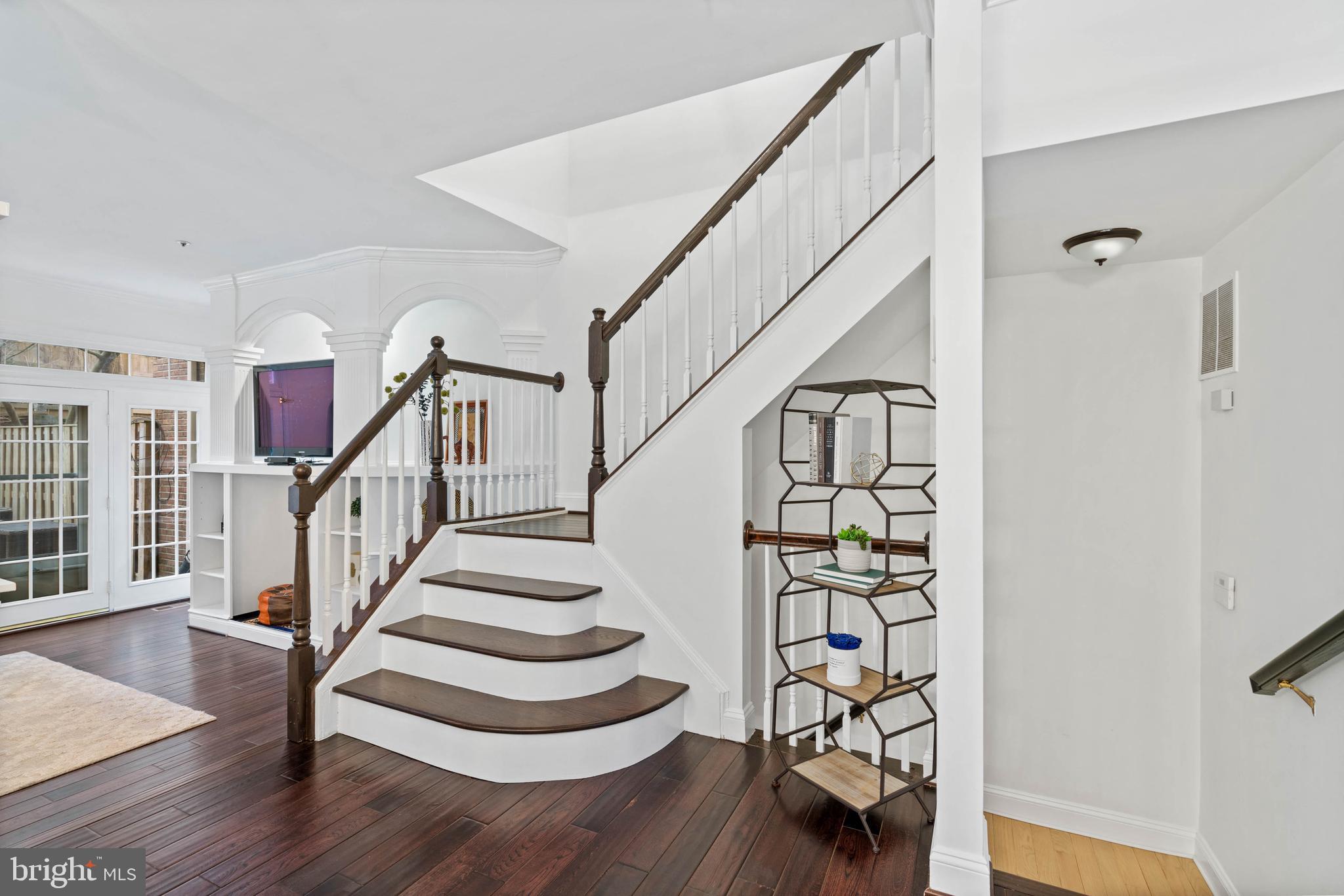 BELLS MILL SPRINGS - Residential Lease