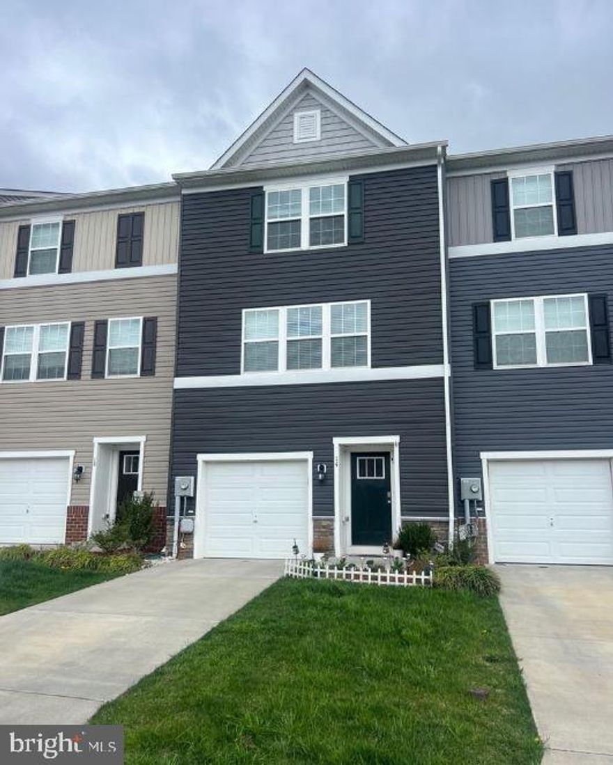 Excellent townhome in Berkeley Ridge Community, In Entry Level: Great Recreation room (You can use as 4th Bedroom), 1/2 bath & walkout to back yard. Main level: Very wide open Kitchen concept design with Granite countertops & Stainless steel appliances, breakfast nook with very large Living room. with Half Bath attached. Also, Excellent Patio with Fence attached to the Recroom for you to relax/ do Barbeques. Awesome LVP flooring thru the first 2 levels. On the Top level: Owner's Suite with Primary Bath and Walk-in Closet. And two other Bedrooms fit for children Bedrooms/office rooms. Laundry in Unit on Bedrooms 3rd level. One car attached garage with additional driveway parking & community overflow lots. It is a good community with easily accessible to I-81, Route 9, Walmart, other shopping centers, schools, Urgent care centers, Medical centers, and Much more... This Rental won't last more time.