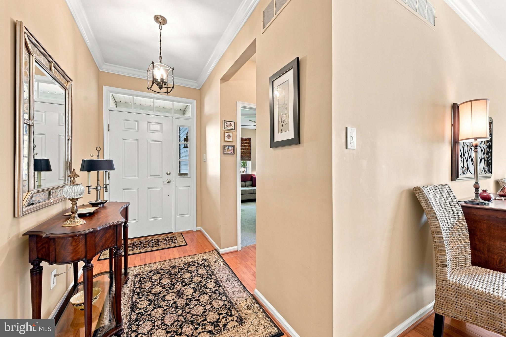 1715 MAGNOLIA COURT