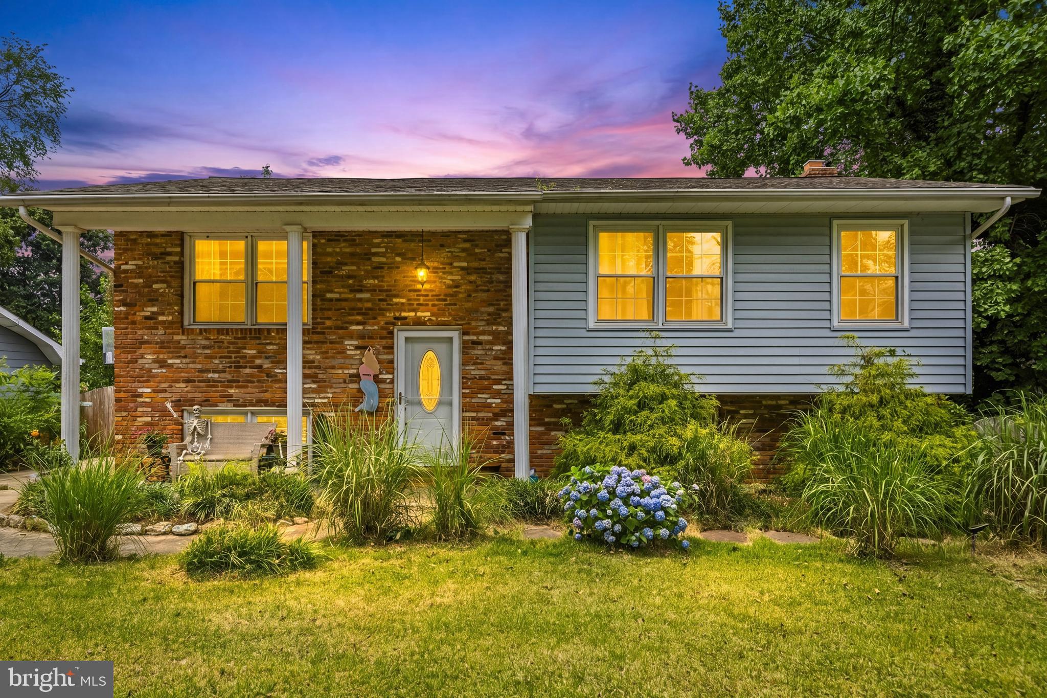 1115 SKYWAY DRIVE