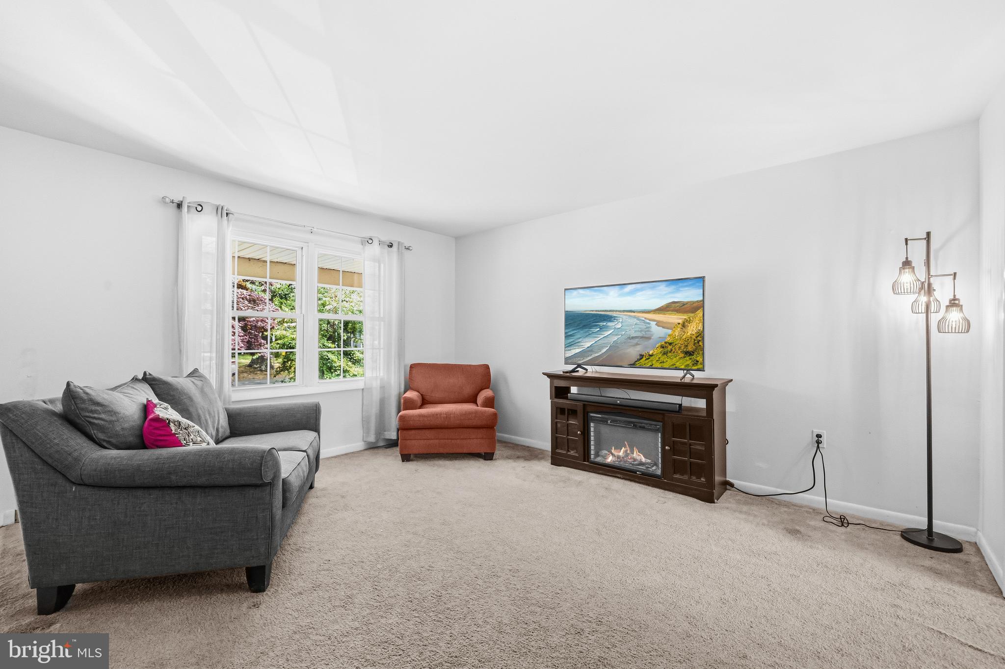 1115 SKYWAY DRIVE