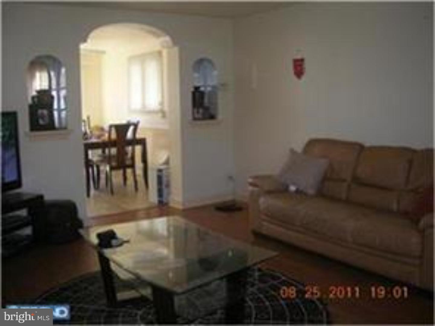 MAYFAIR - Residential Lease