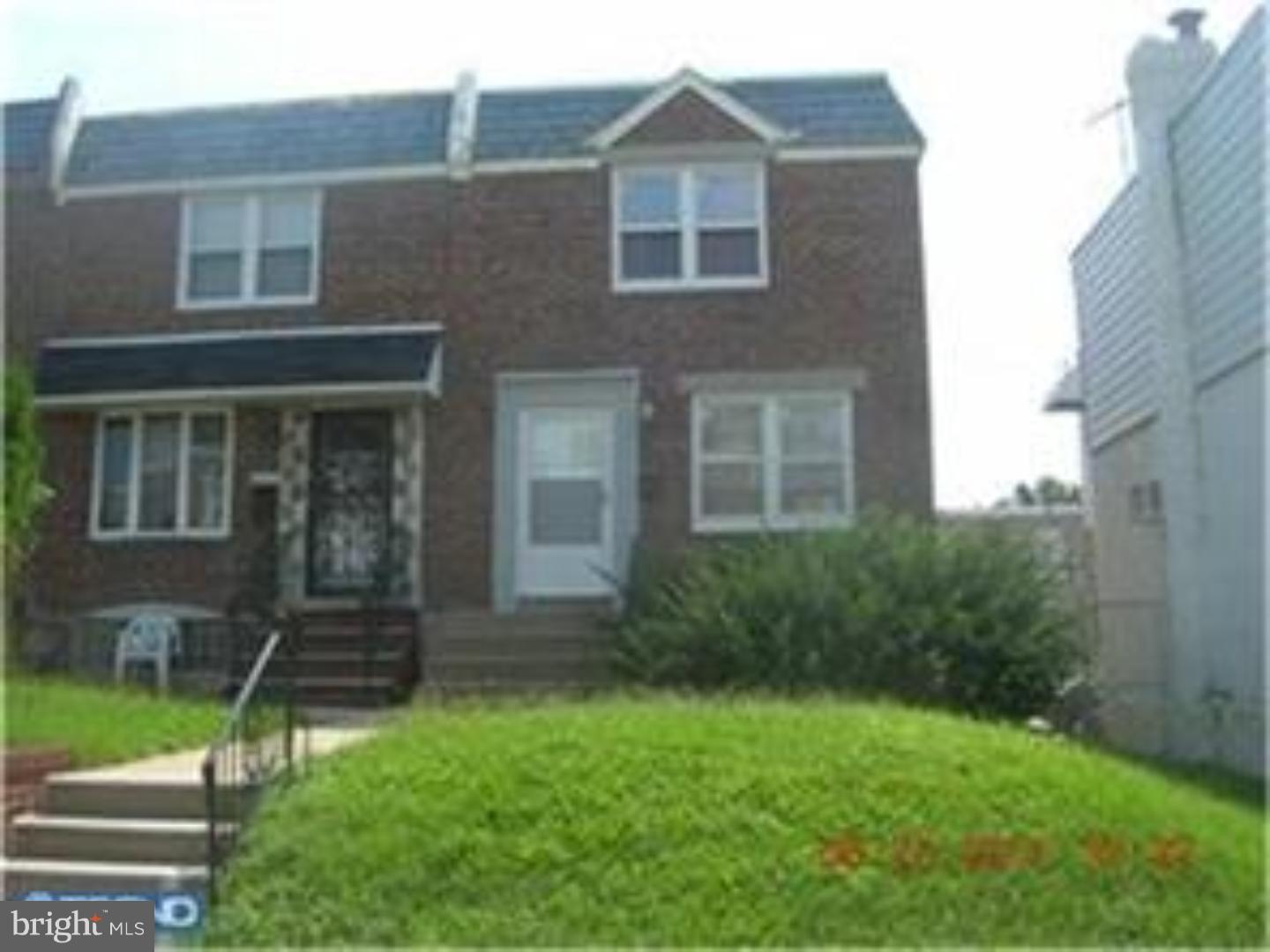 MAYFAIR - Residential Lease