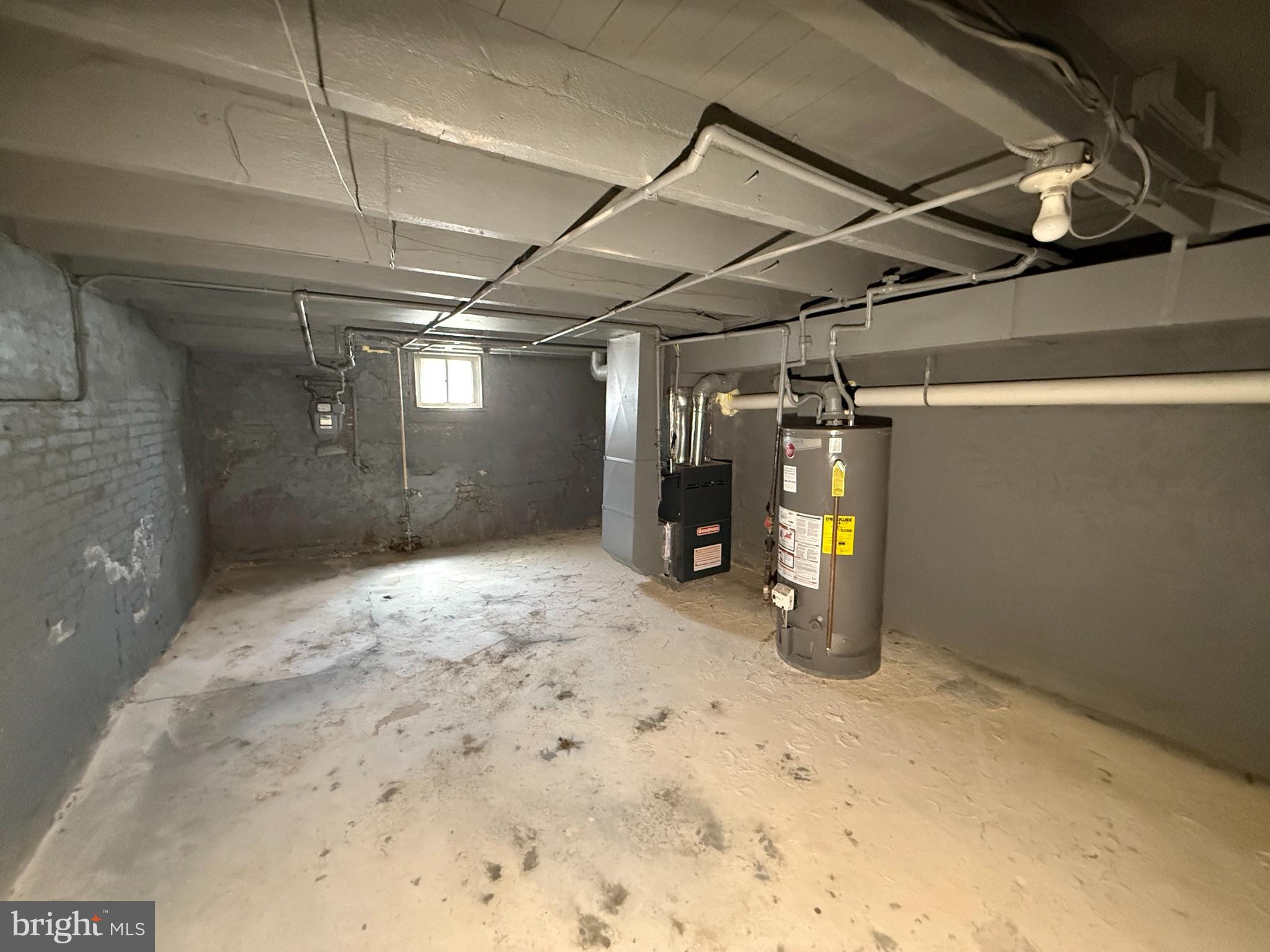 SANDTOWN-WINCHESTER - Residential