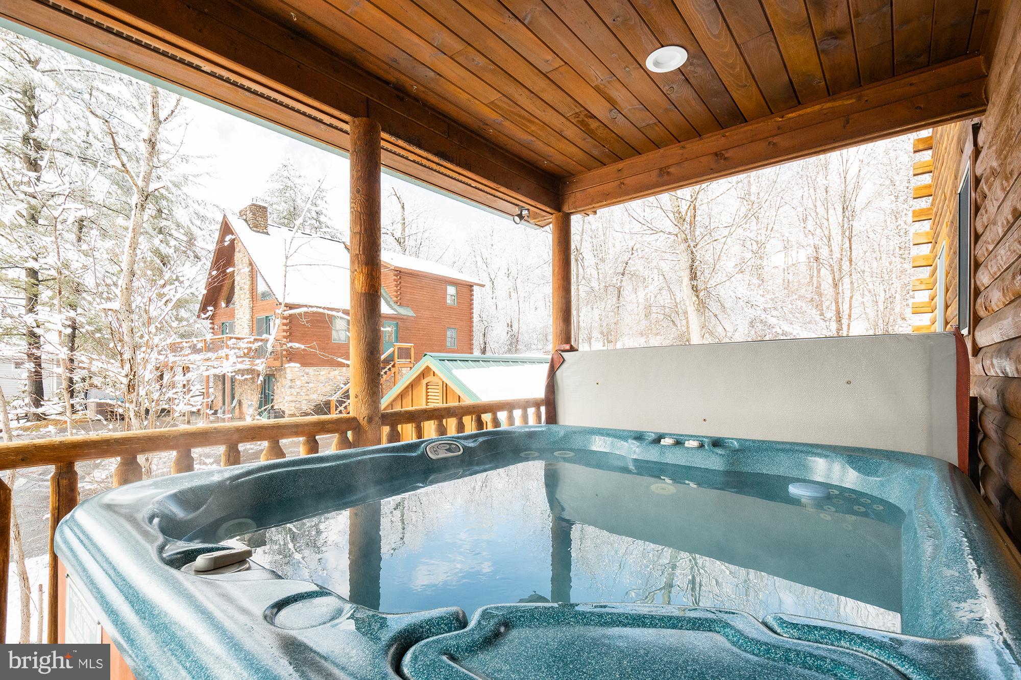 LAKEWOOD VILLAGE - Residential