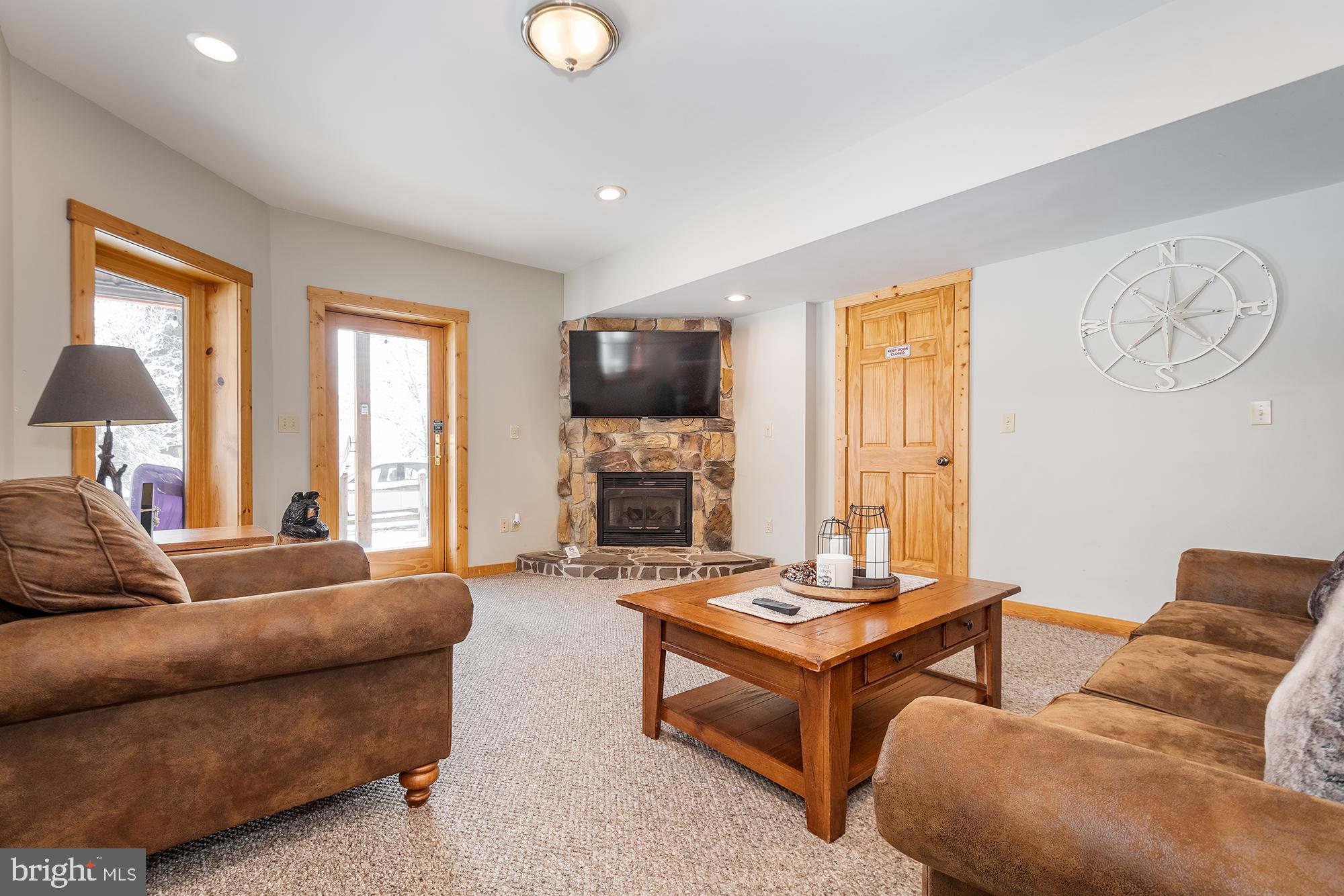 LAKEWOOD VILLAGE - Residential