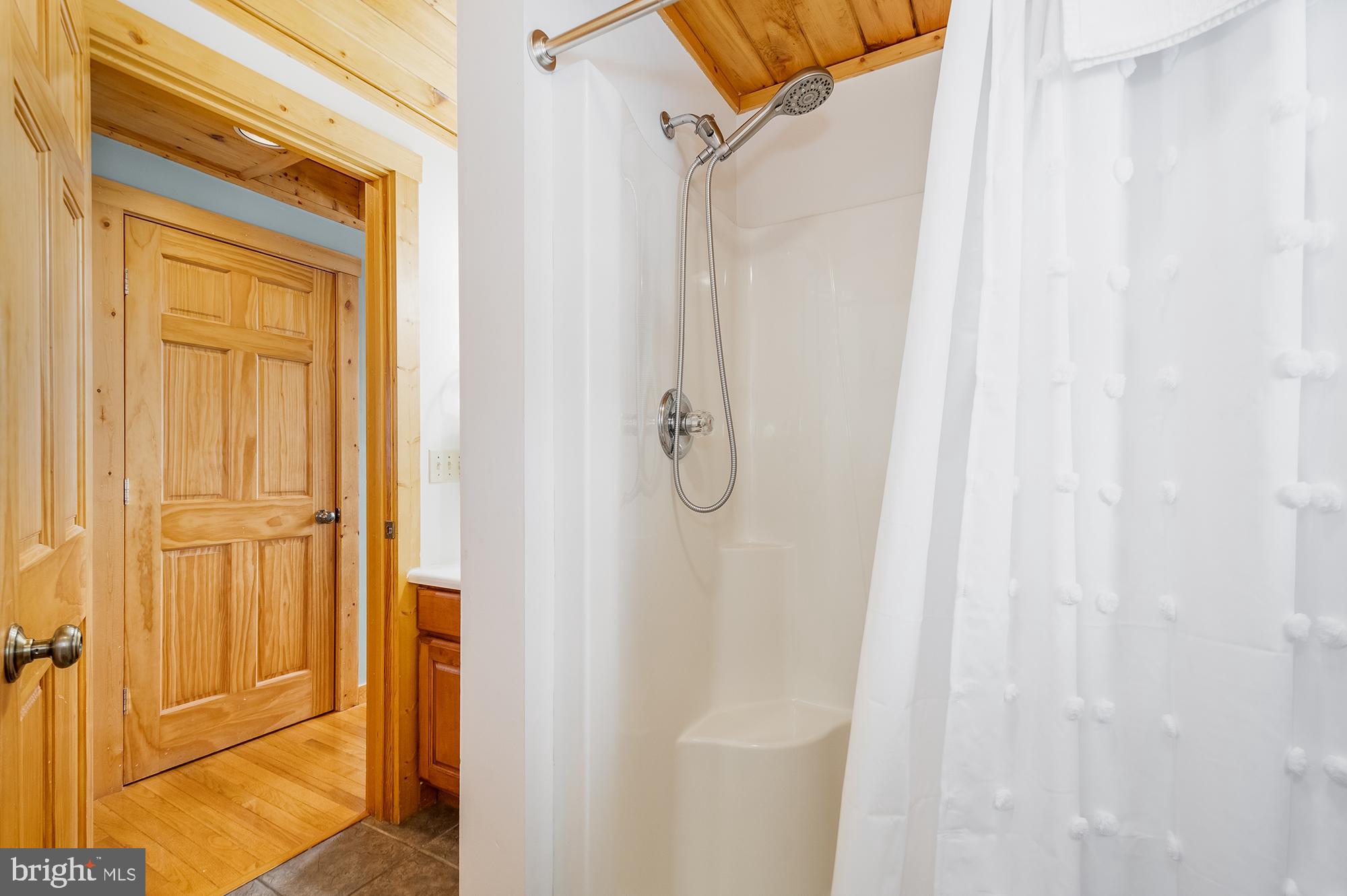 LAKEWOOD VILLAGE - Residential