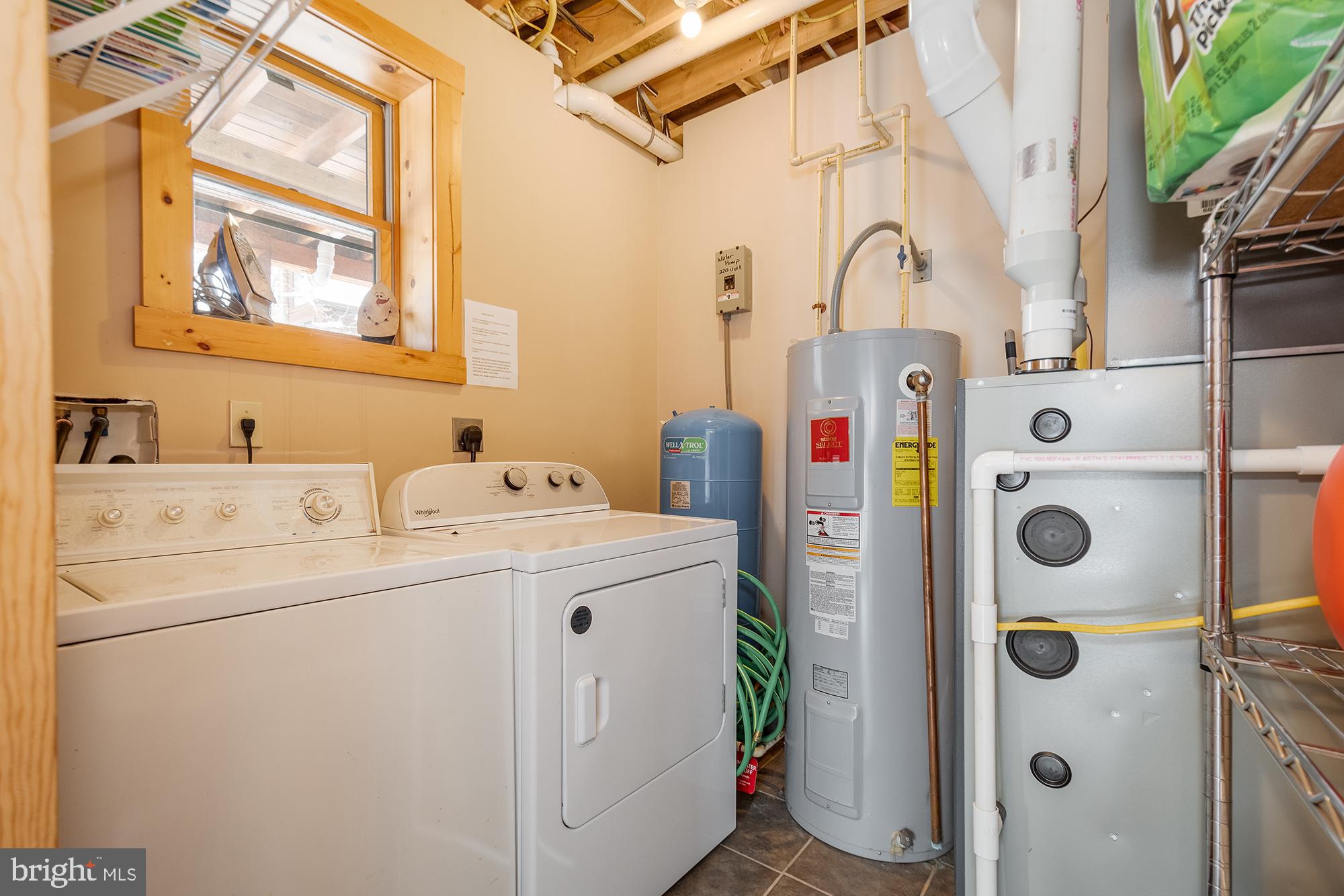 LAKEWOOD VILLAGE - Residential