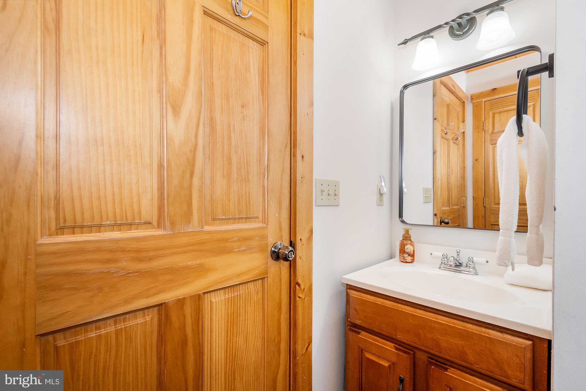 LAKEWOOD VILLAGE - Residential