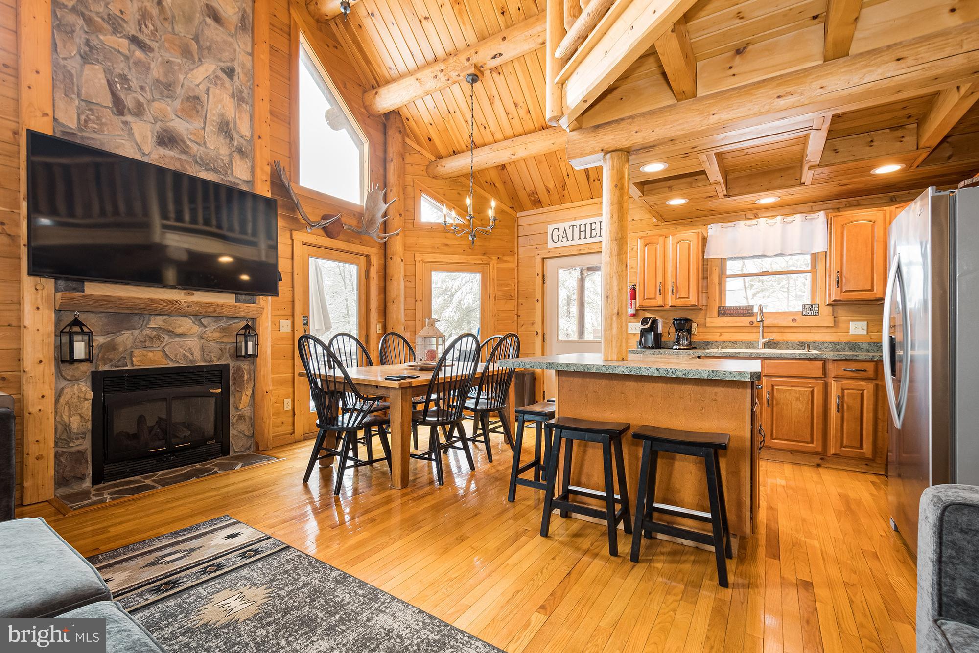 LAKEWOOD VILLAGE - Residential