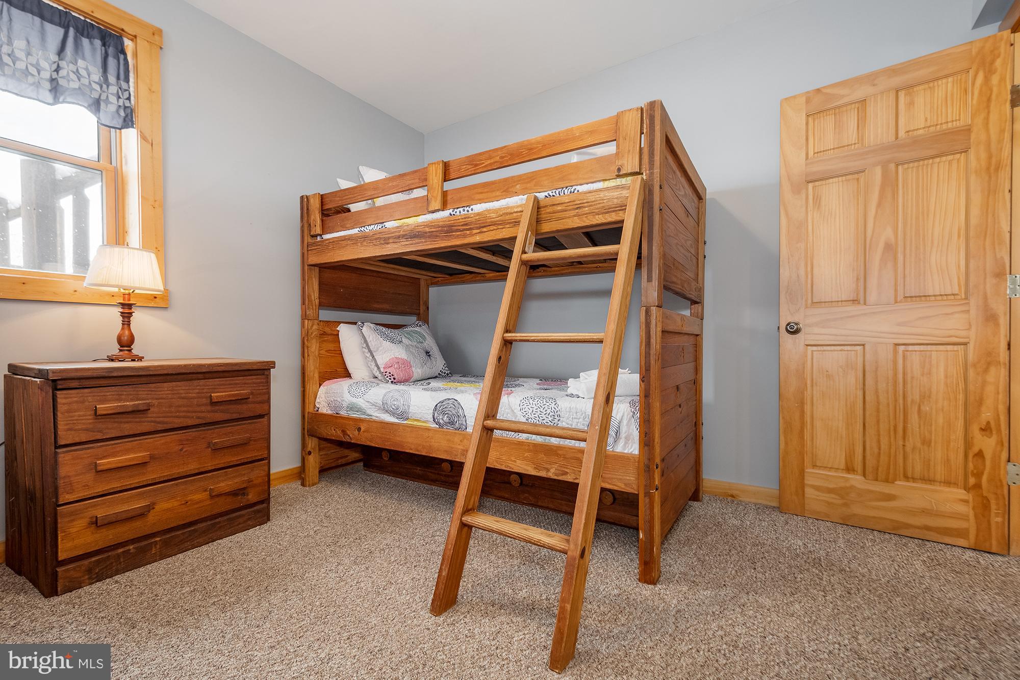 LAKEWOOD VILLAGE - Residential