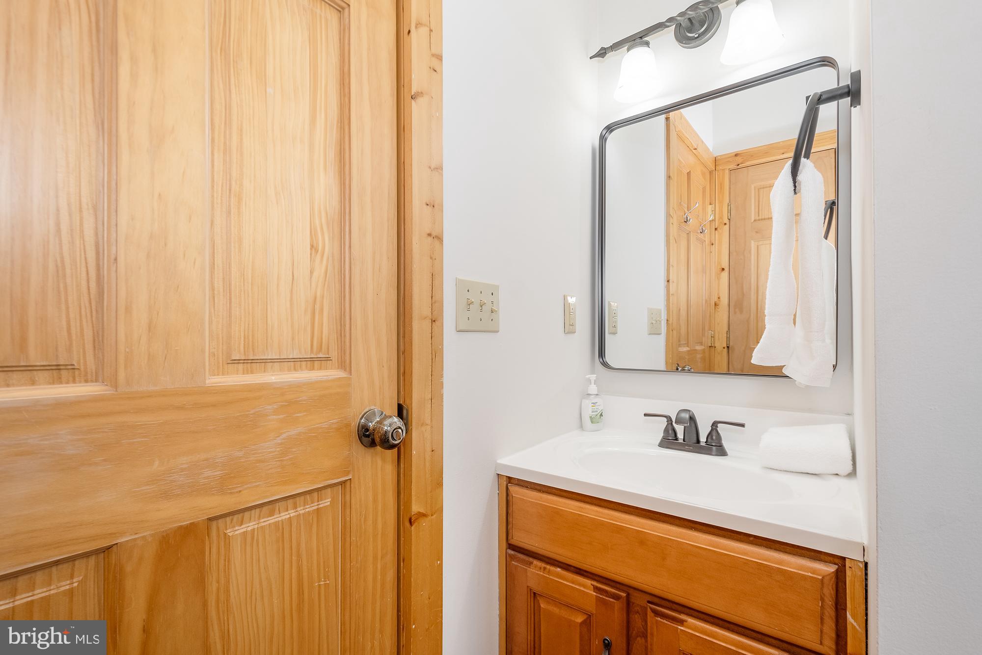 LAKEWOOD VILLAGE - Residential