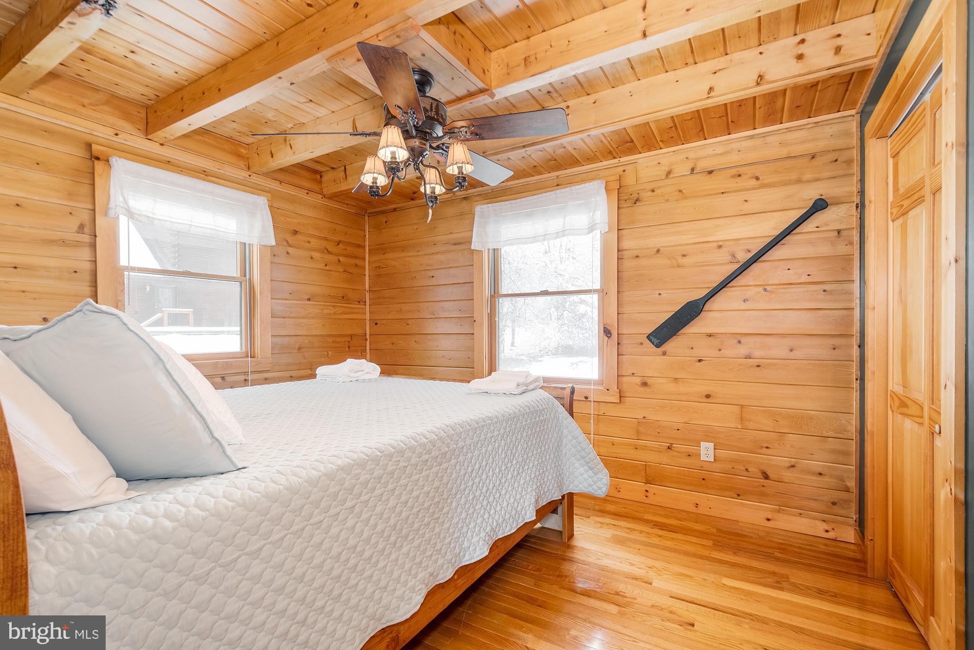 LAKEWOOD VILLAGE - Residential