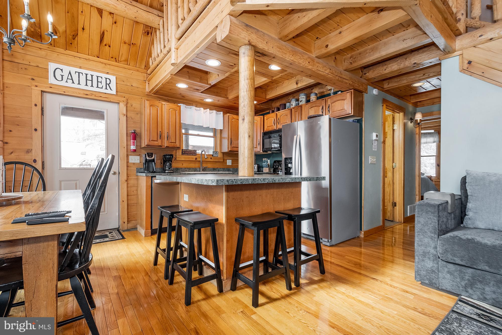 LAKEWOOD VILLAGE - Residential