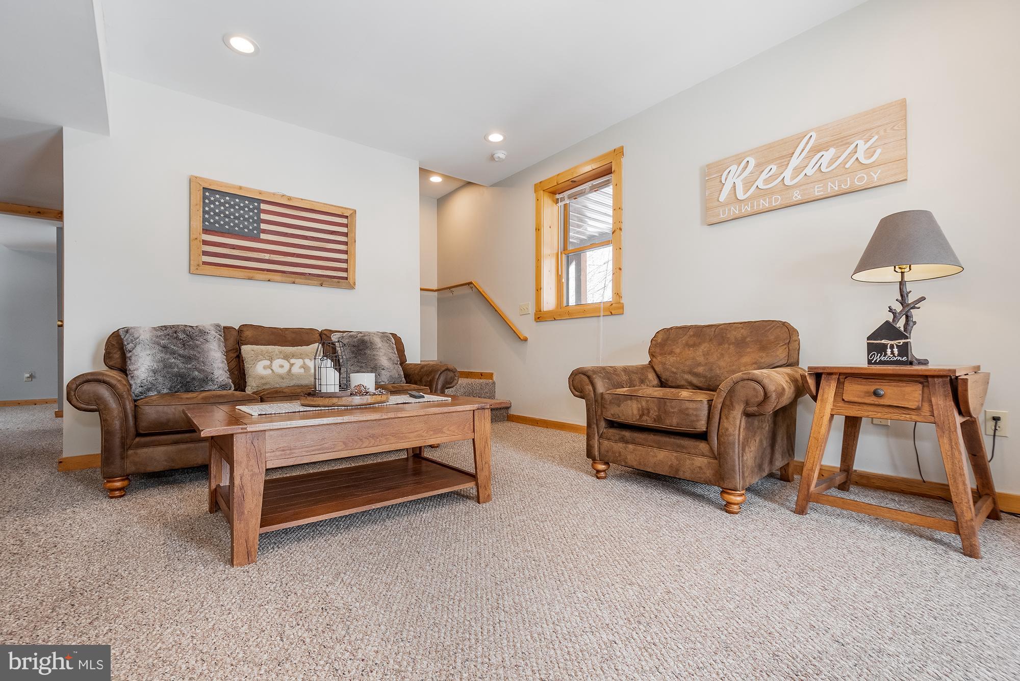 LAKEWOOD VILLAGE - Residential