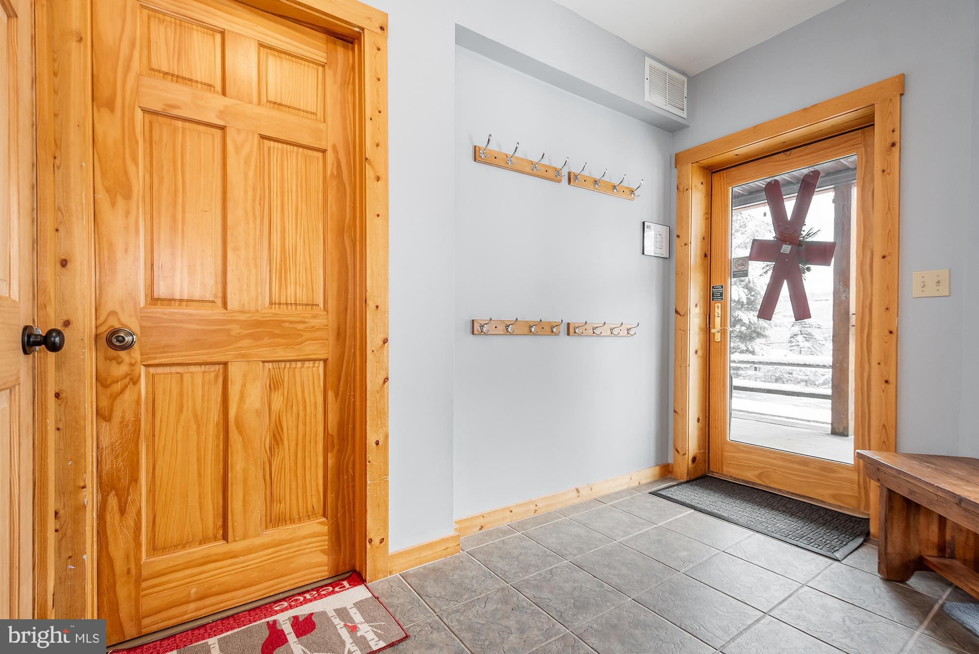 LAKEWOOD VILLAGE - Residential