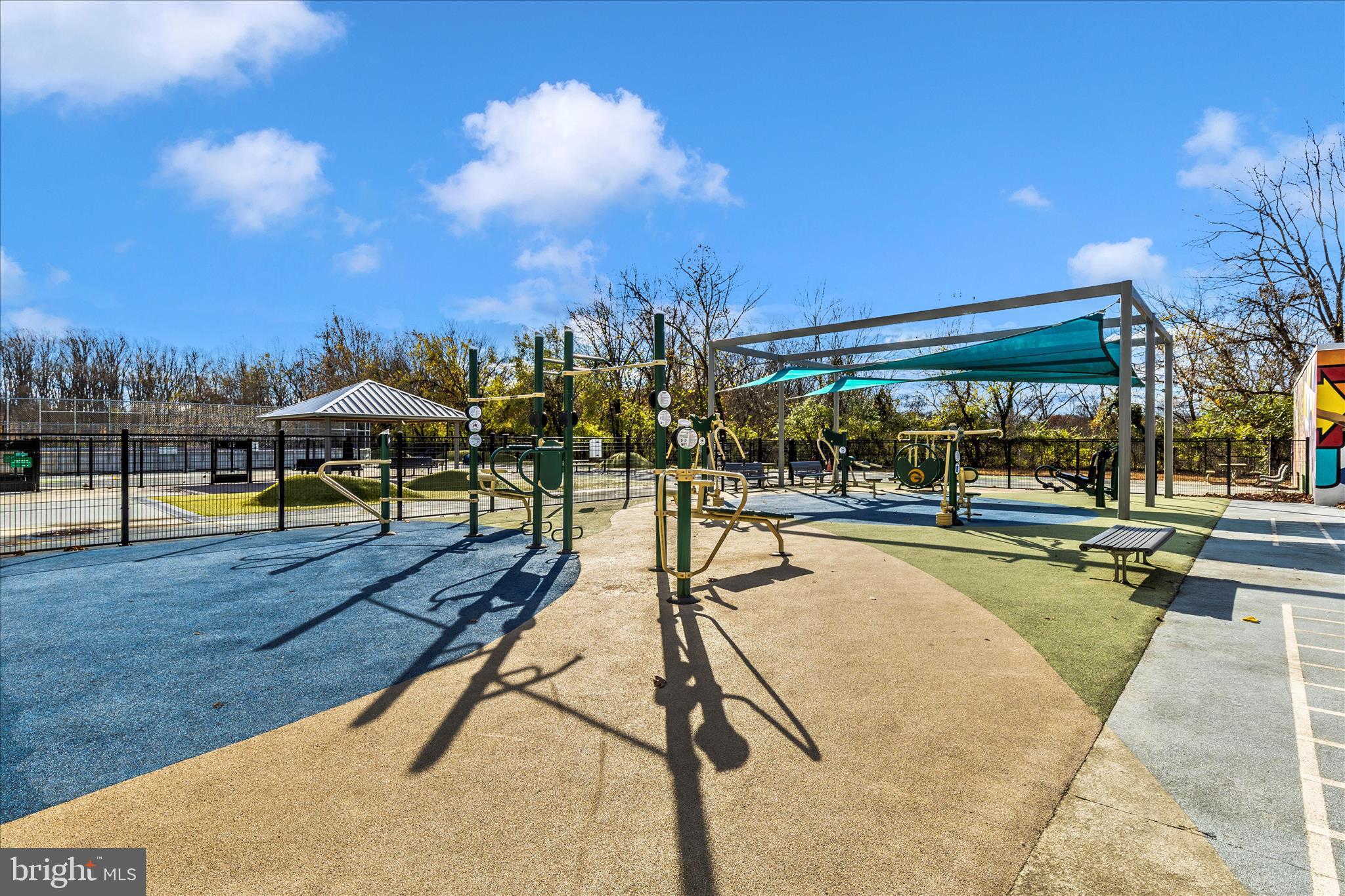 VIERS MILL VILLAGE - Residential