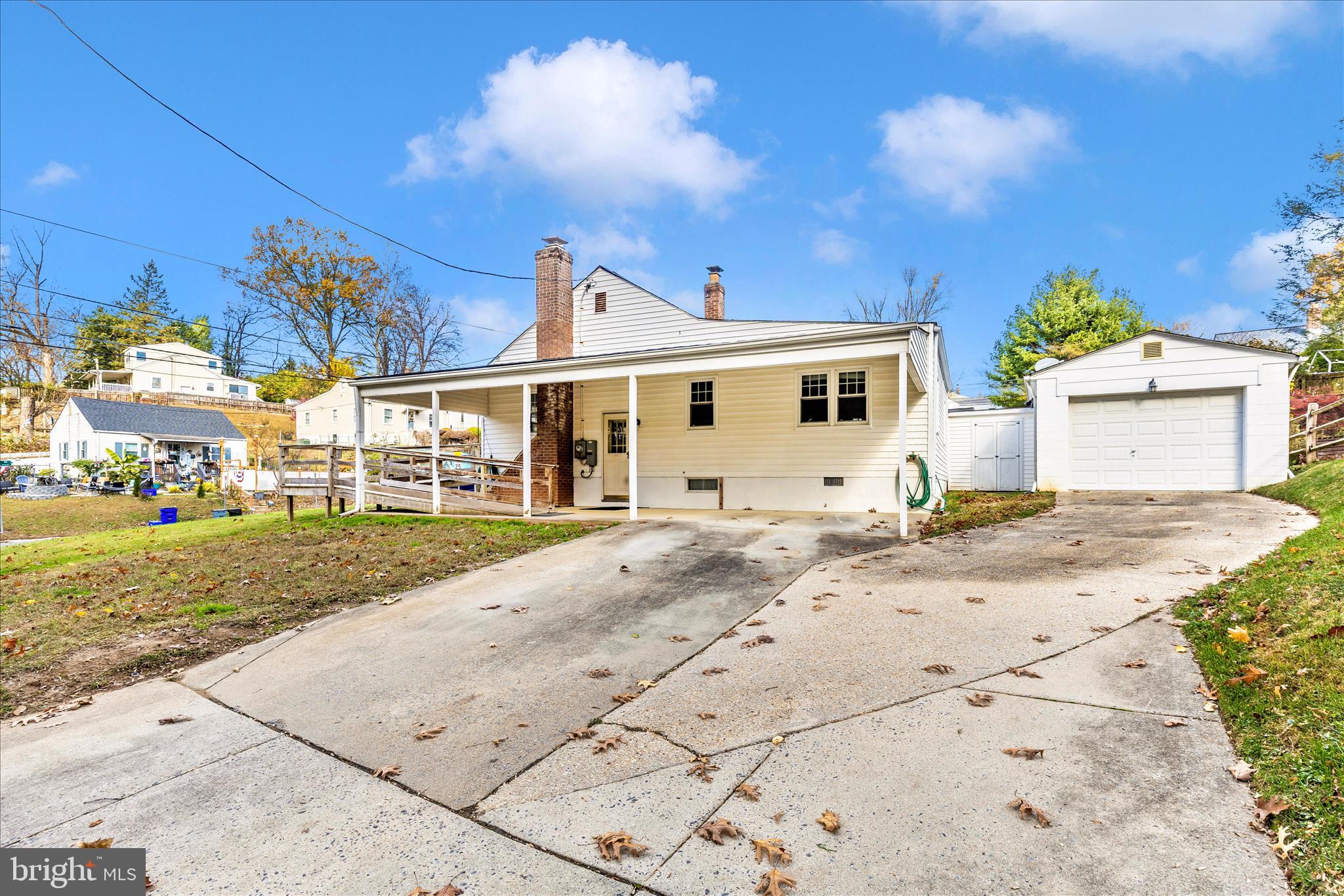 VIERS MILL VILLAGE - Residential