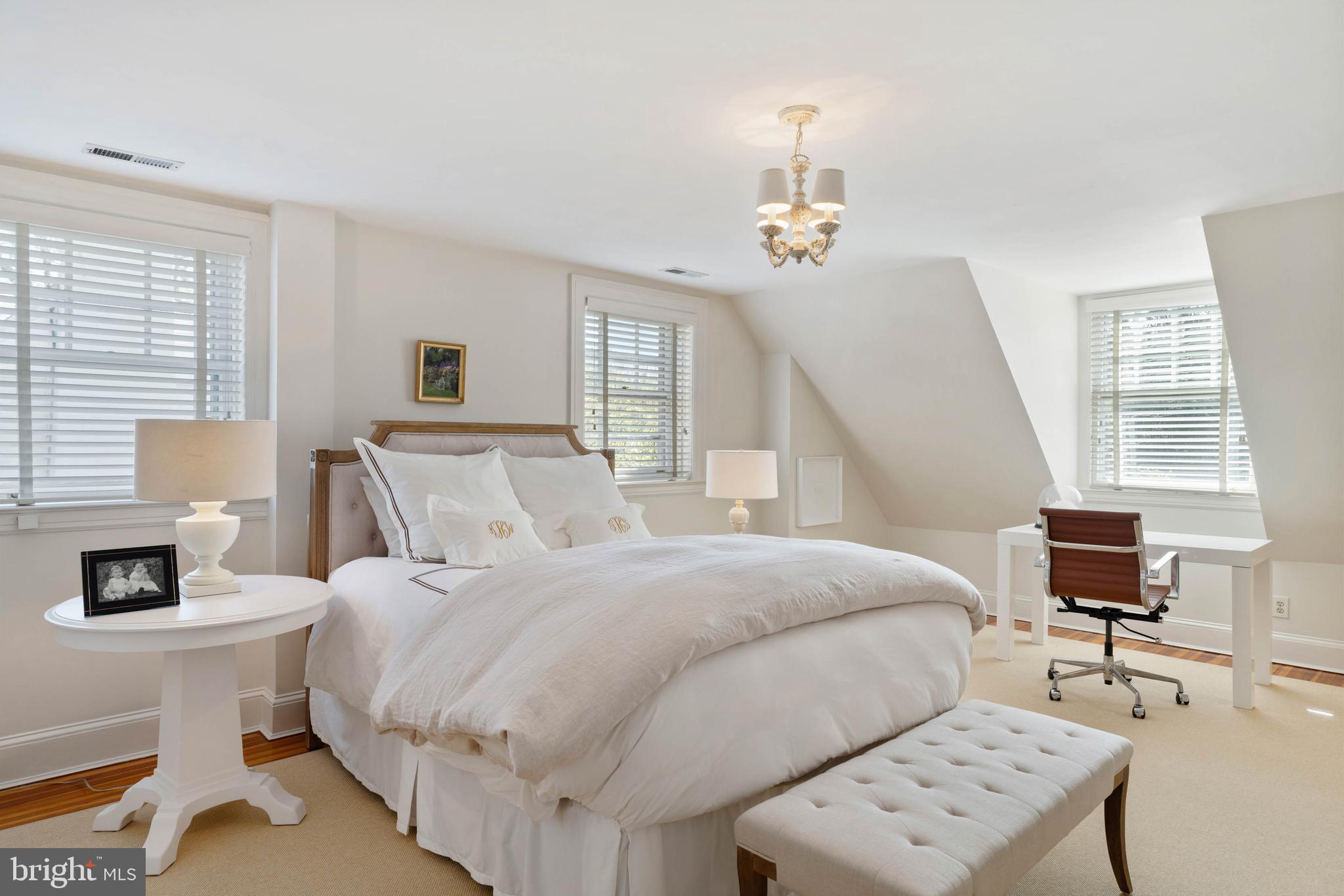 GUILFORD - Residential