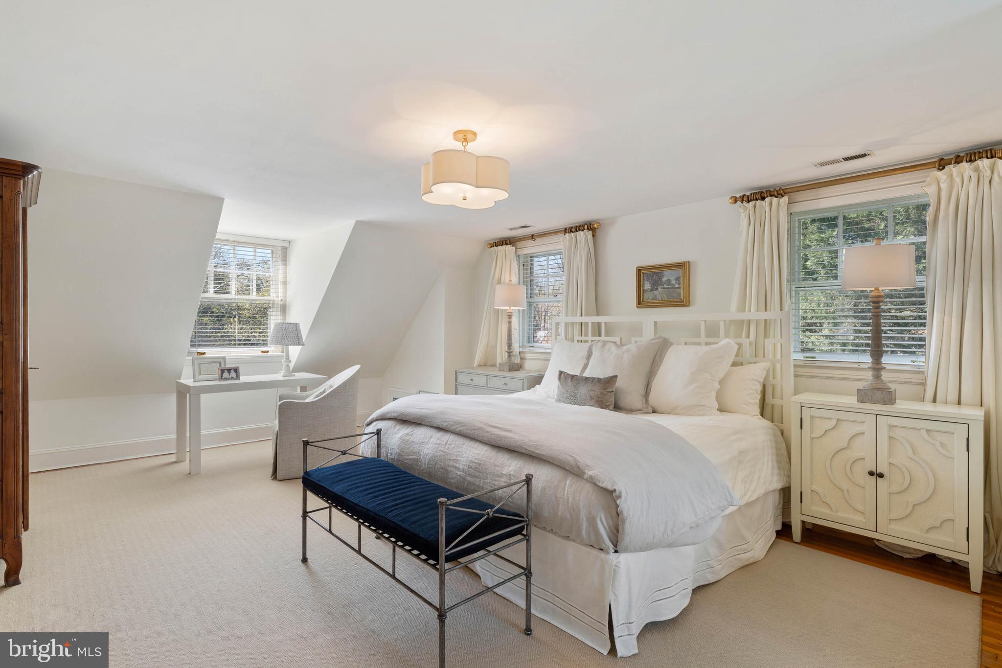 GUILFORD - Residential