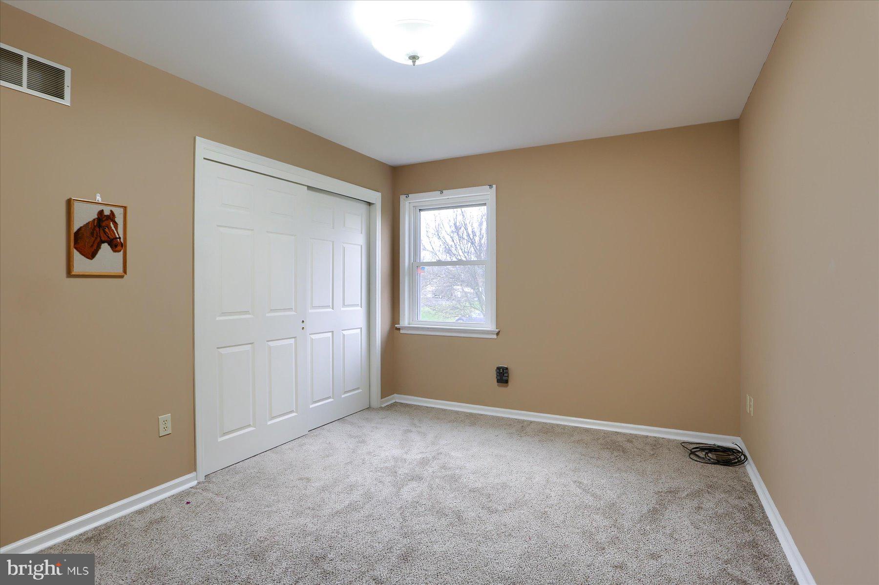 MOUNTAIN VIEW ESTATE - Residential