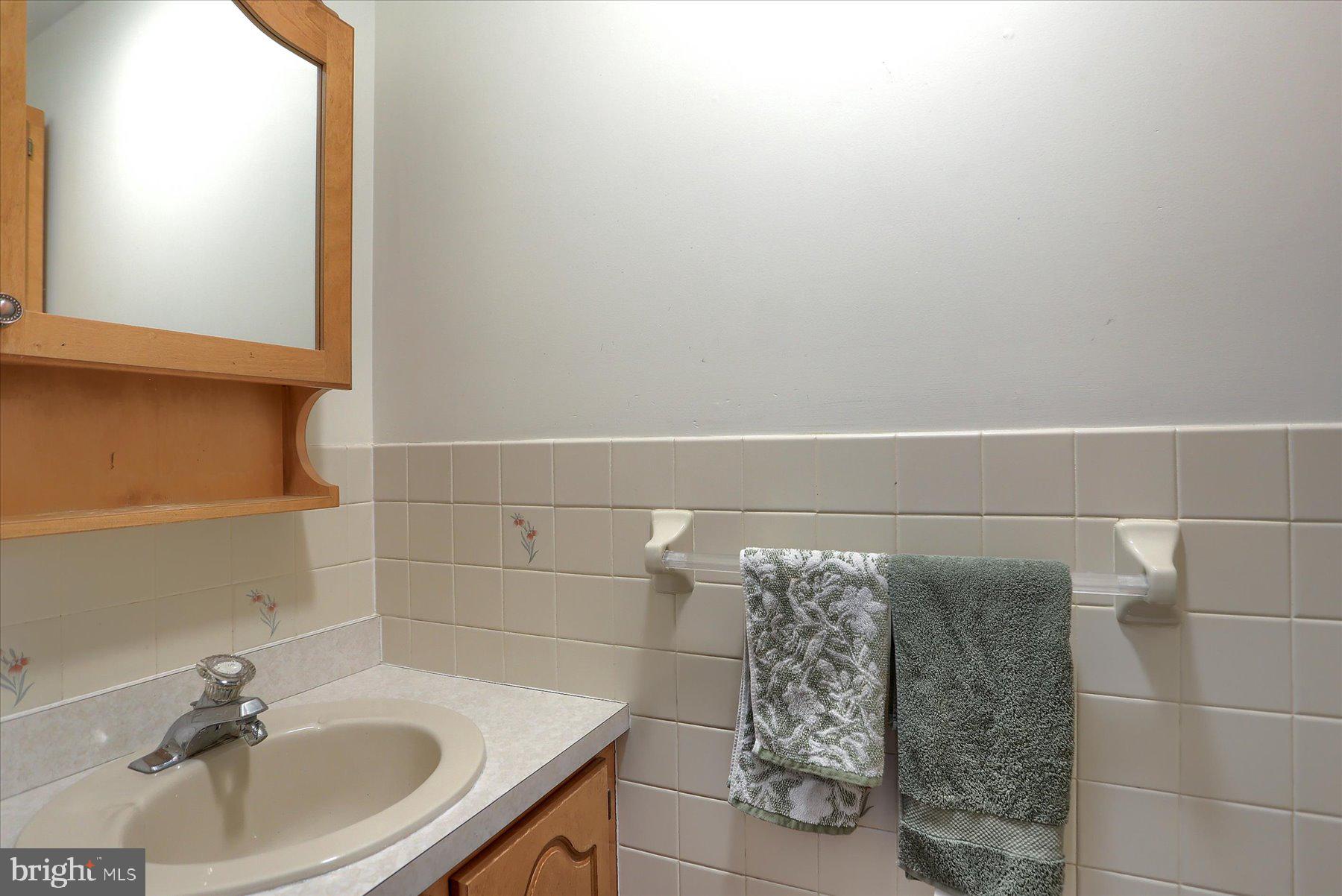 MOUNTAIN VIEW ESTATE - Residential