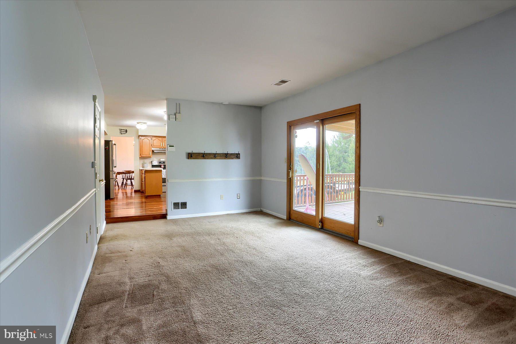 MOUNTAIN VIEW ESTATE - Residential