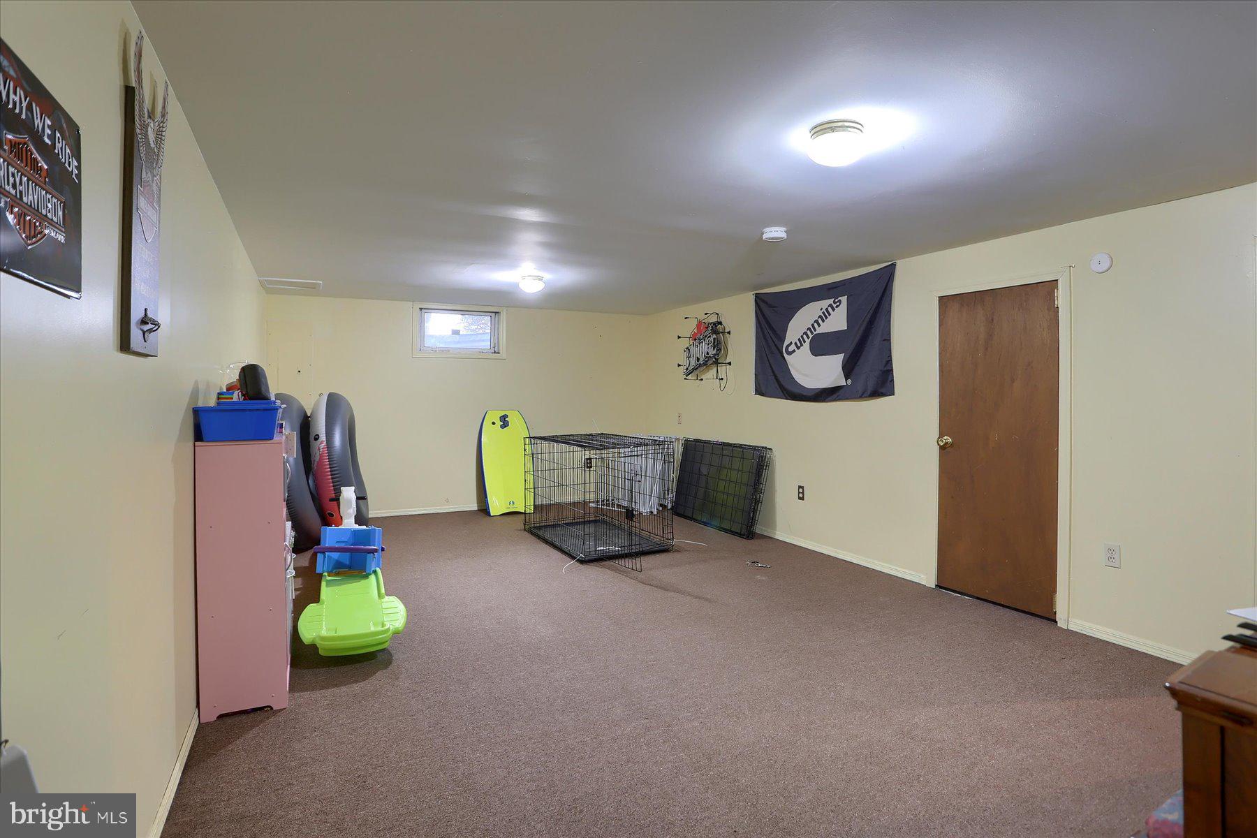 MOUNTAIN VIEW ESTATE - Residential